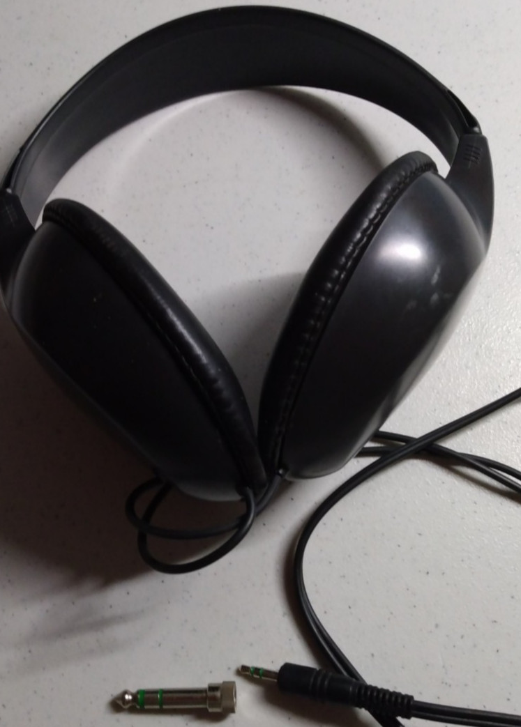 Vintage Sony MDR-CD10 Digital Reference Stereo Headphone 1/4 inch AND 1/8 inch