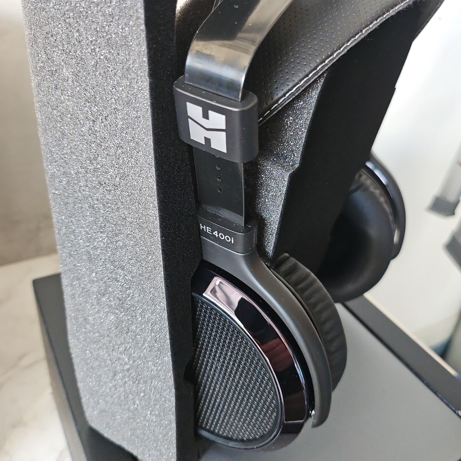 HIFIMAN He400i Special Edition Over Ear Planar Magnetic Headphones
