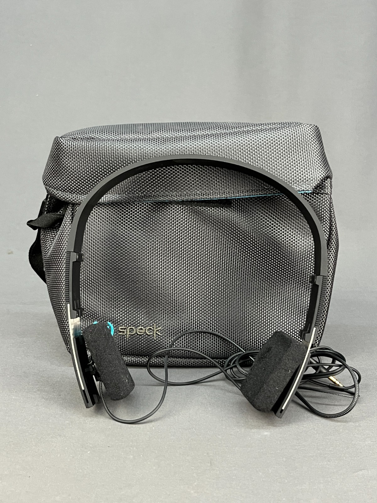 Bang & Olufsen Form 2 Headphones – Retro Classic in Iconic Design (1st Gen.) (5E