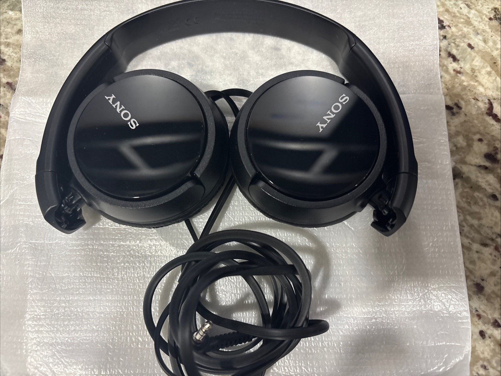Sony MDR-ZX110 Stereo Monitor Over-Head Headphones Black MDRZX110