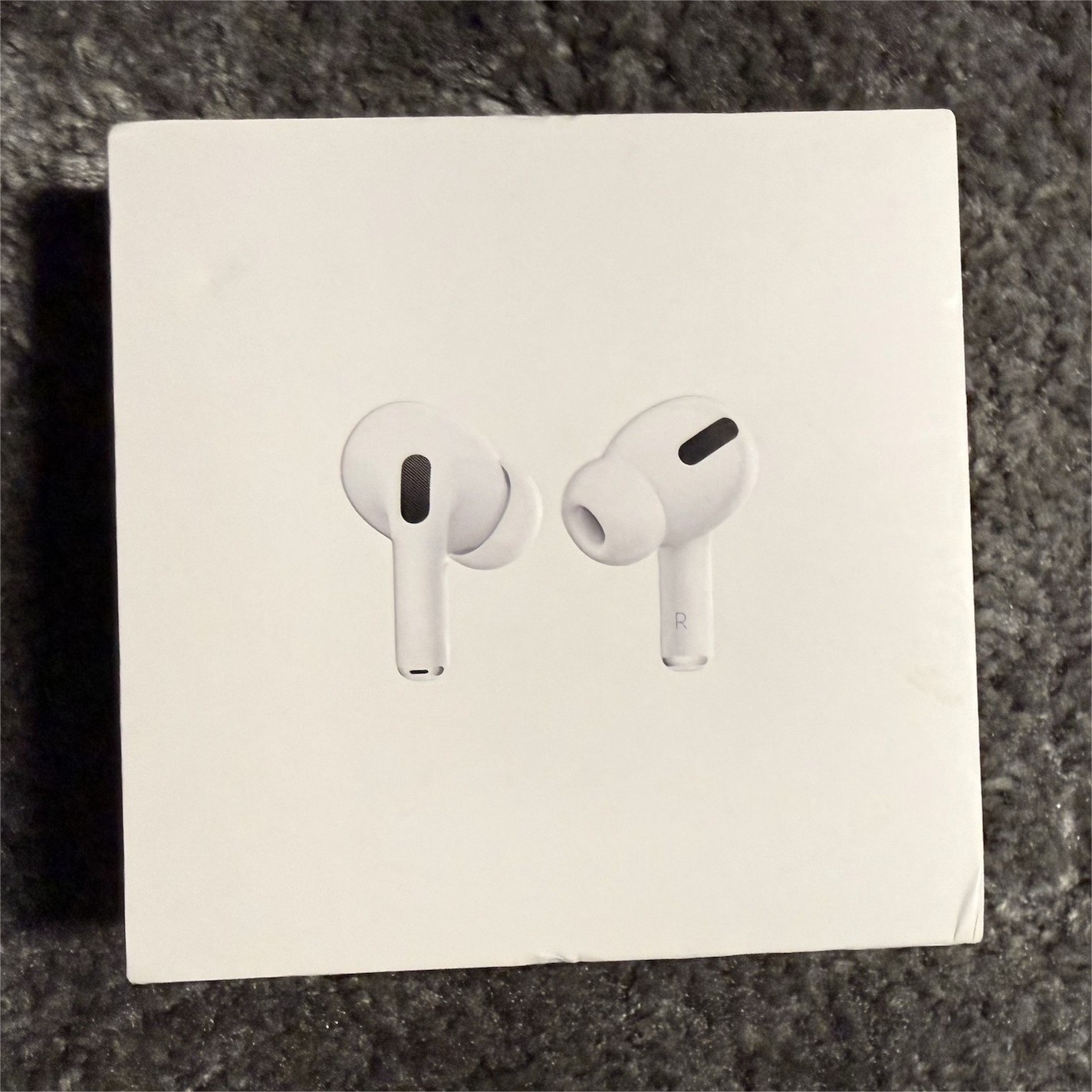 Apple AirPods Pro White Bluetooth Wireless Earbuds w/ Wireless Charging Case
