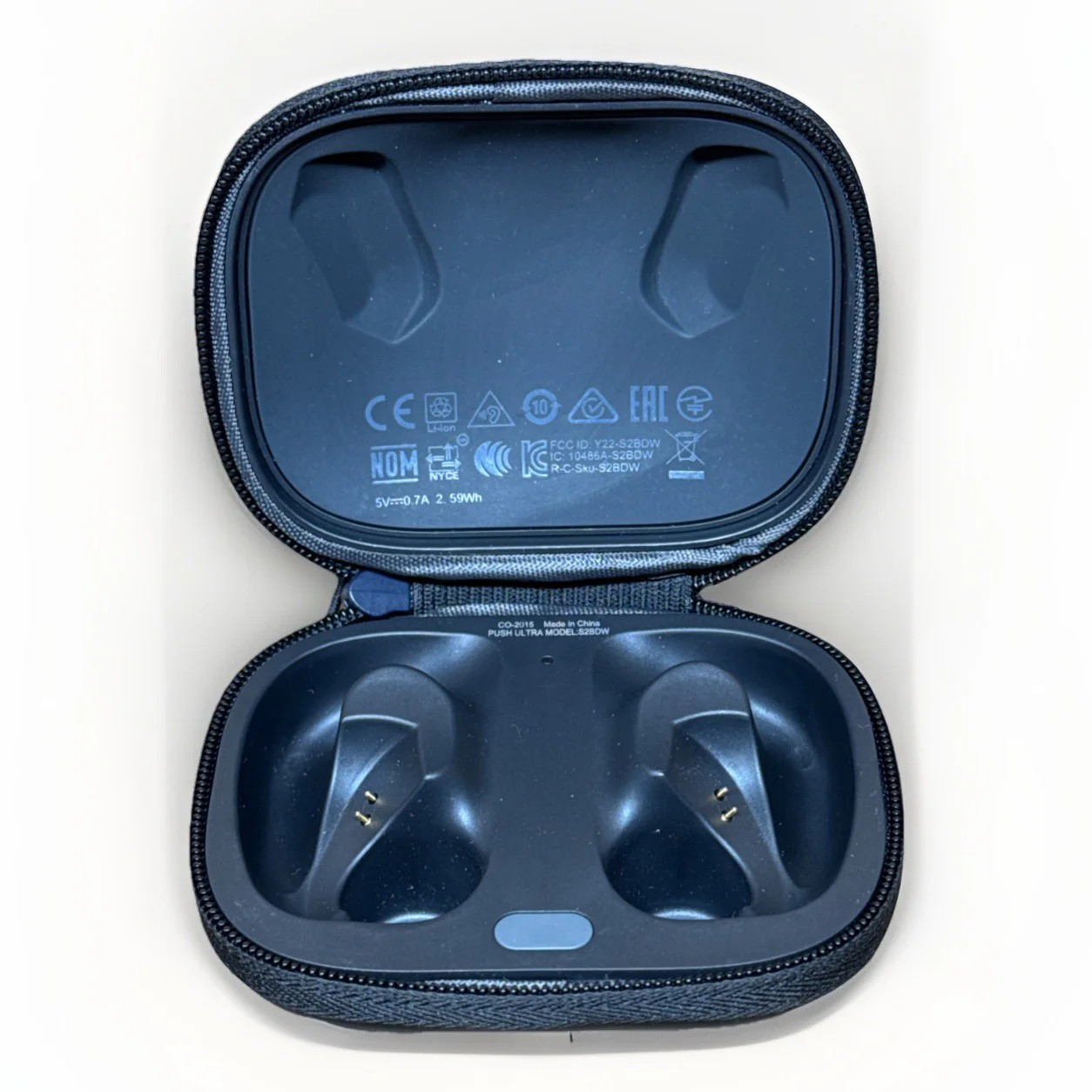 Skullcandy Push Ultra True Wireless Sport Earbuds Black S2BDW Charging Case