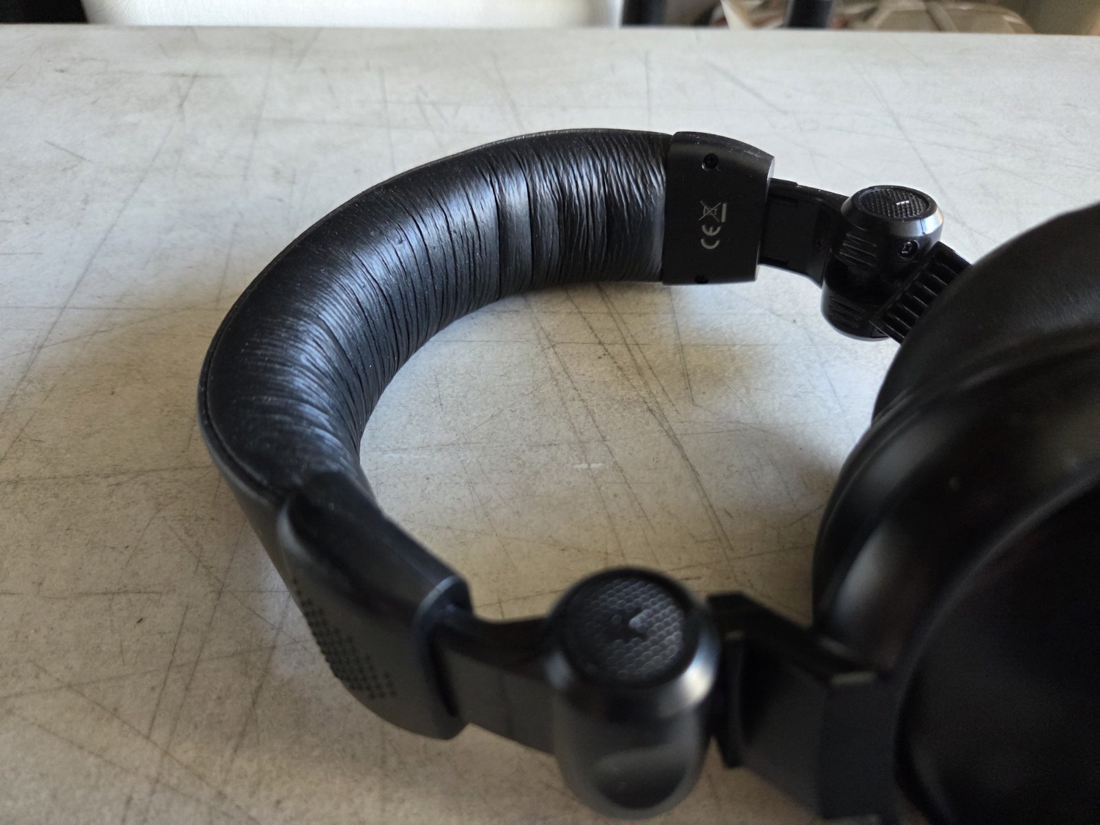 TASCAM TH-02 Professional Studio Monitor Headphones Great Condition