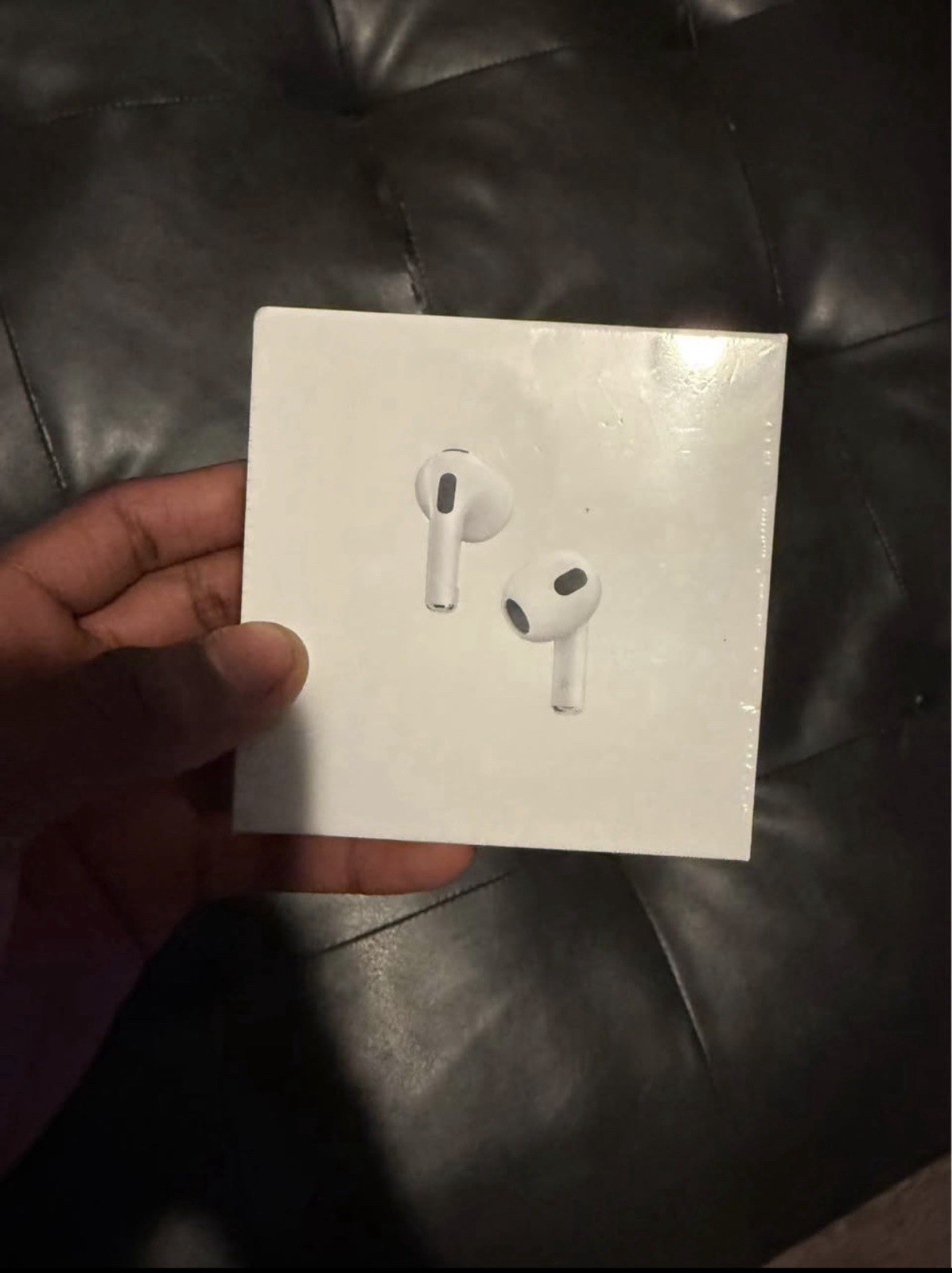 Apple AirPods 3rd Gen Bluetooth Wireless In-Ear Earbuds White MME73AM/A 2020s