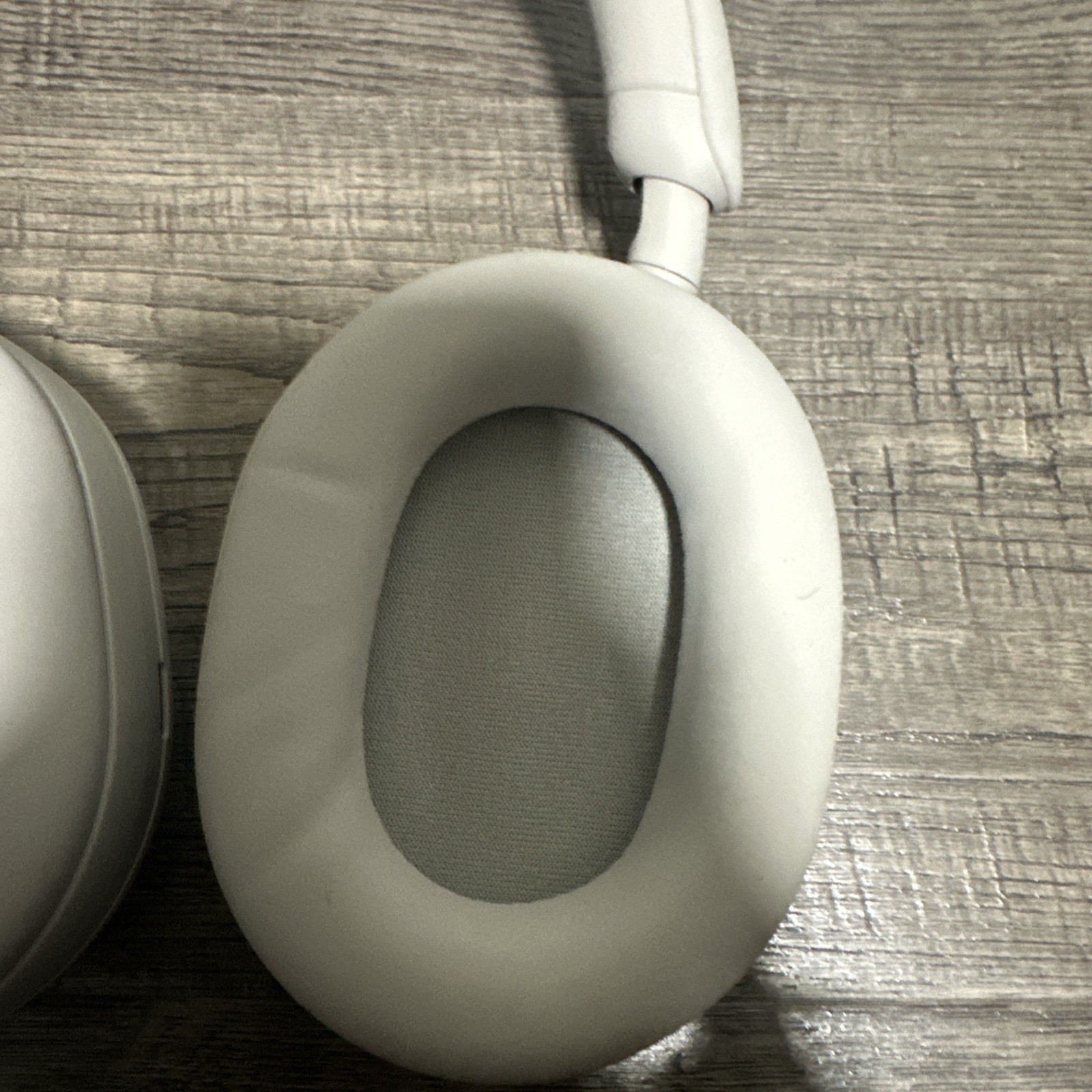 Sony WH-1000XM5 Wireless Noise Cancelling Headphones wh1000xm5 – Silver