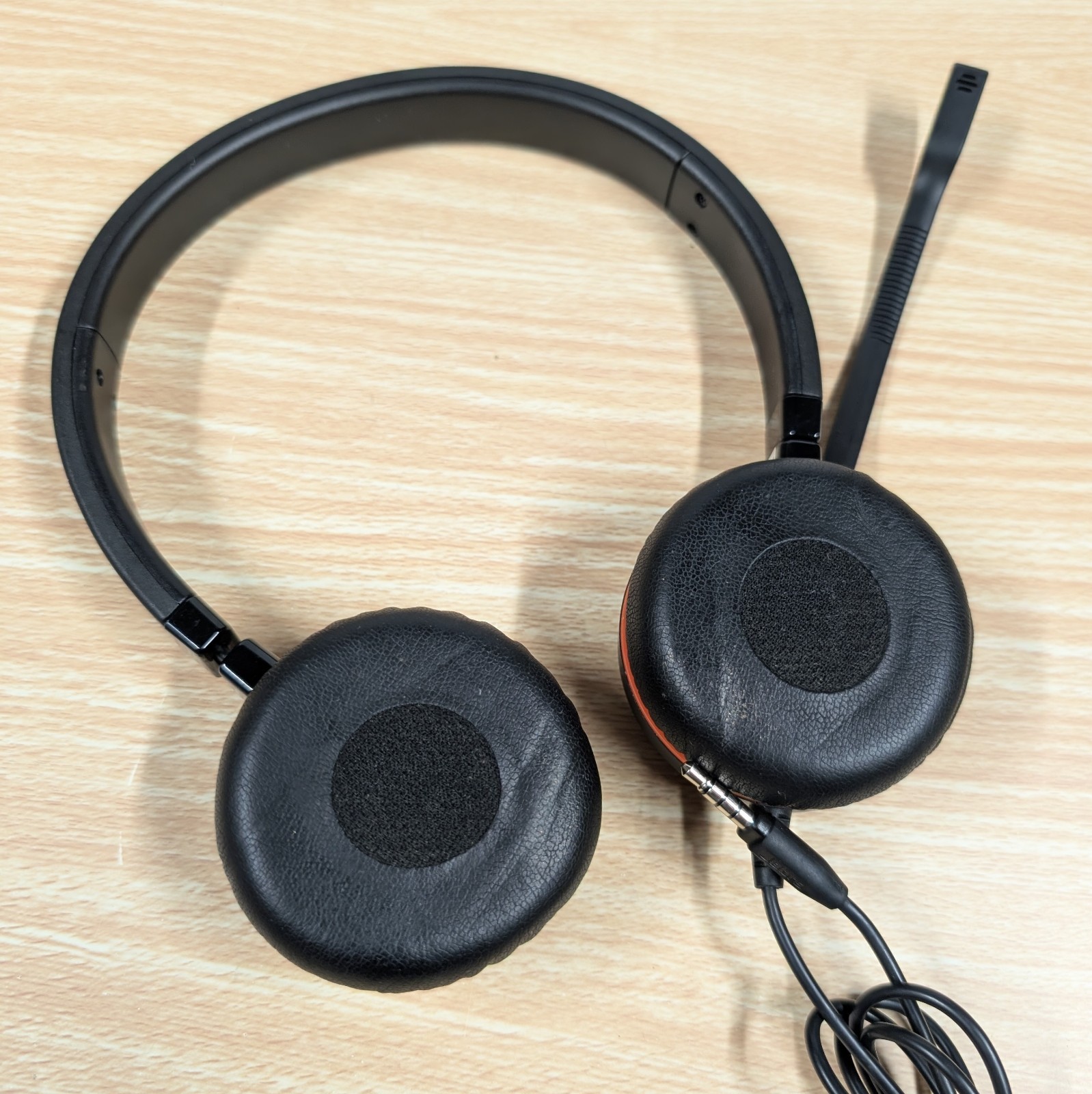 Jabra Evolve 30 II HSC060 03-02608 Stereo Call Center Headset With Mic headphone