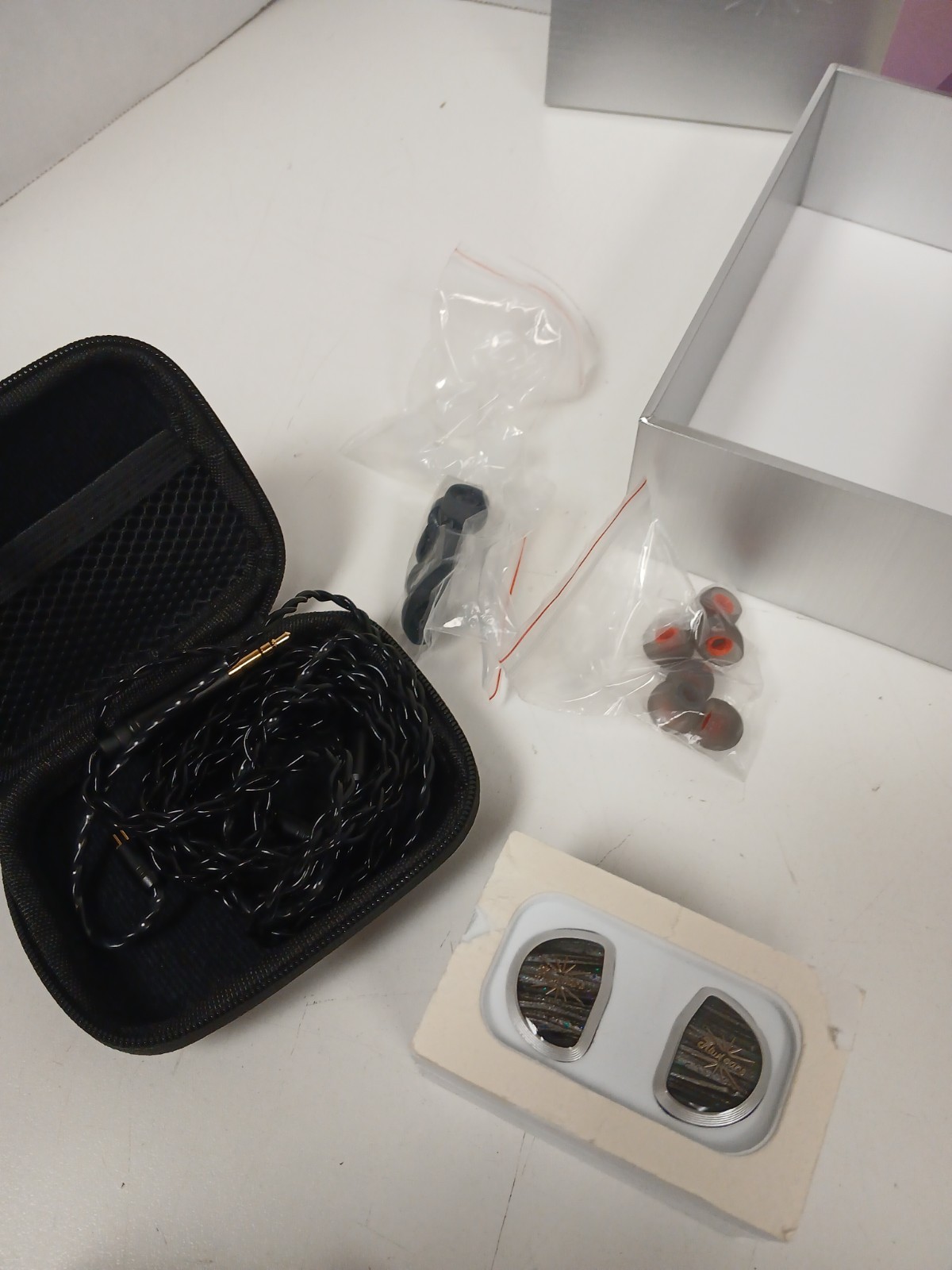 Kiwi Ears Aether 15.3mm Large Planar In-Ear Monitors