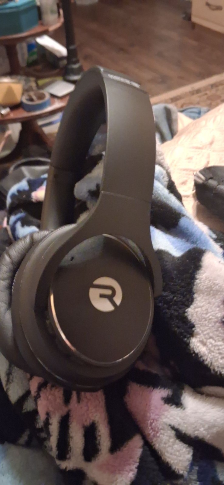 Raycon RBH820-BlK H20 Wireless Noise-Cancelling Over-the-Ear Bluetooth