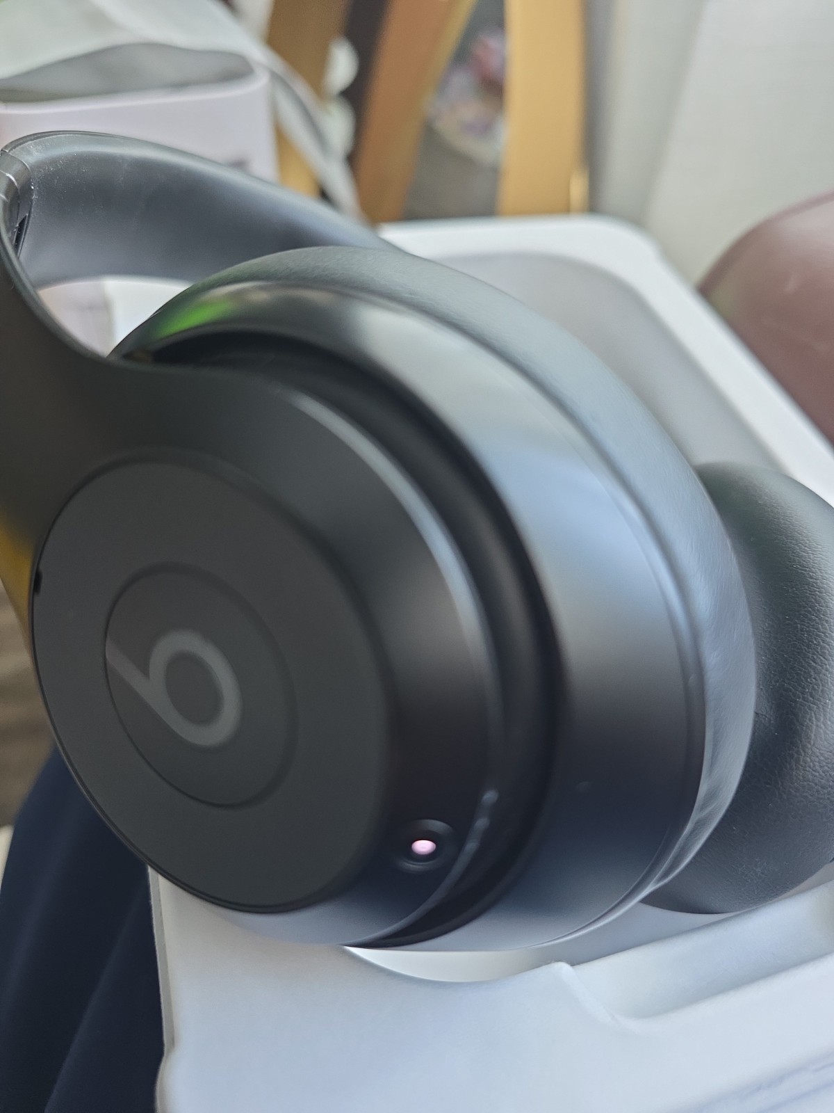Beats by Dr. Dre Studio Pro Wireless Bluetooth Headphones – Black MQTP3LL/A