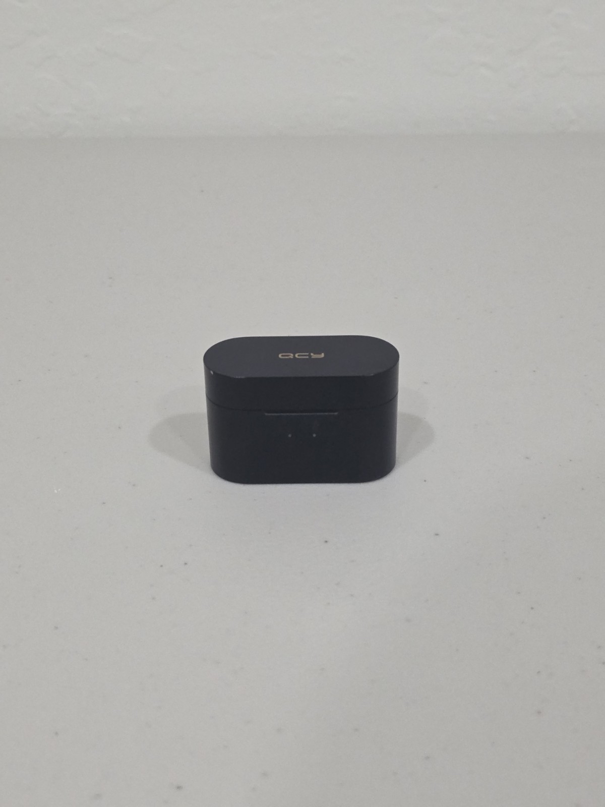 QCY HT01 True Wireless Earbuds and Soap Beatonic Wireless Earbuds