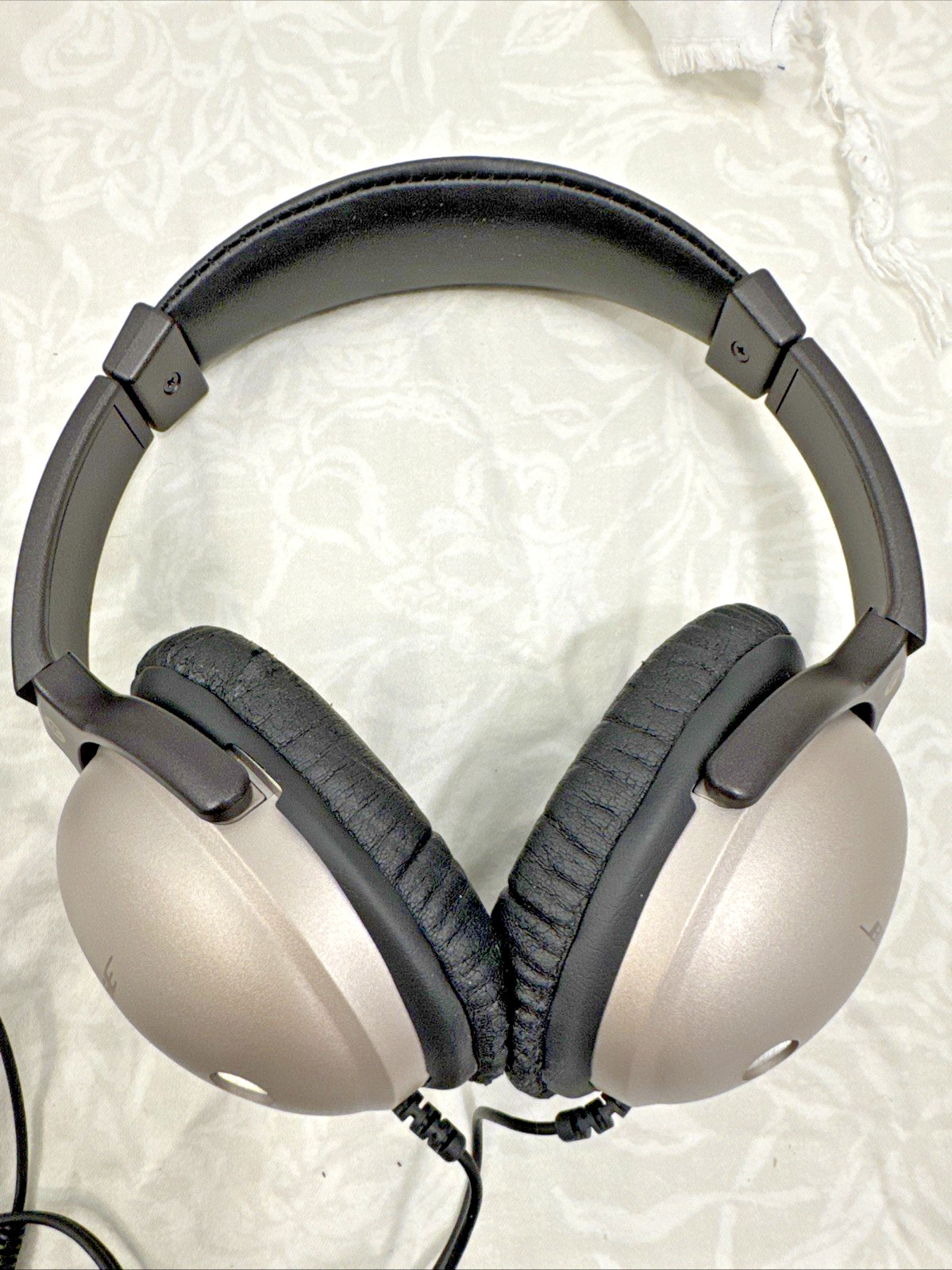 Vtg Y2K 2000s QC1 Bose Headphones Noise Cancelling Working -Good Ear Pads, Parts