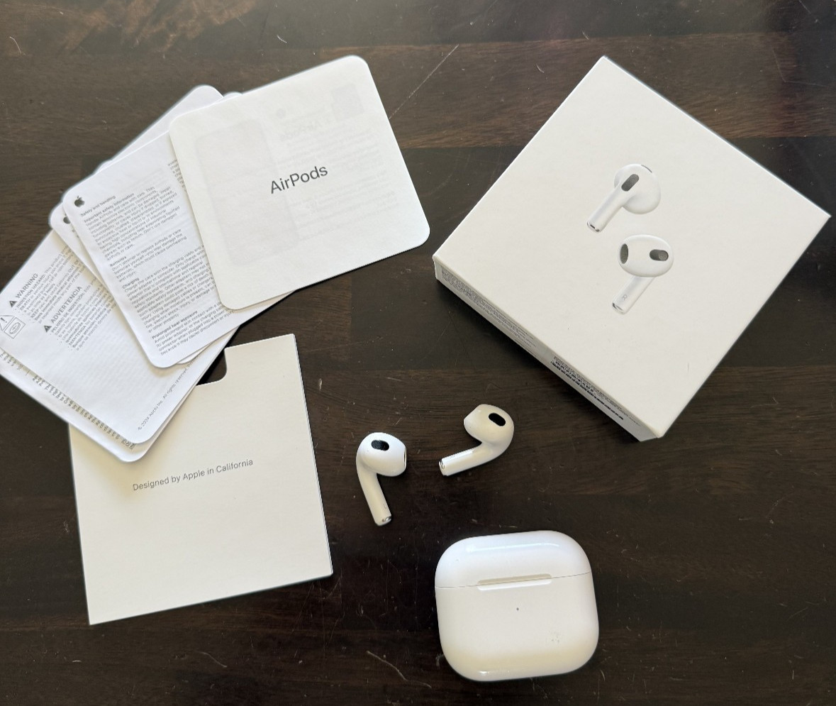 Apple AirPods 3 with Lightning Charging Case – 3rd Generation – Original Box