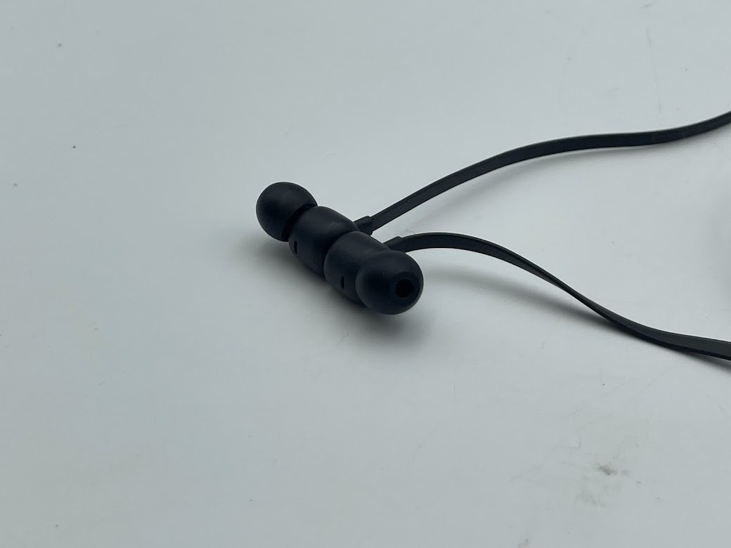 Beats by Dr. Dre Flex Wireless In-Ear Headphones – Beats Black