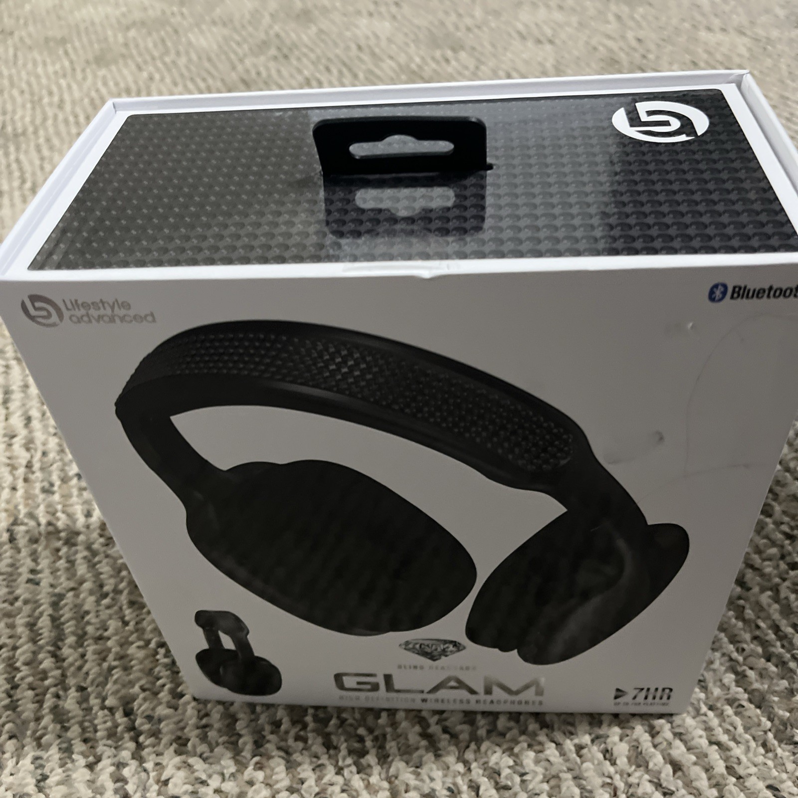 Glam High definition headphones bluetooth wireless