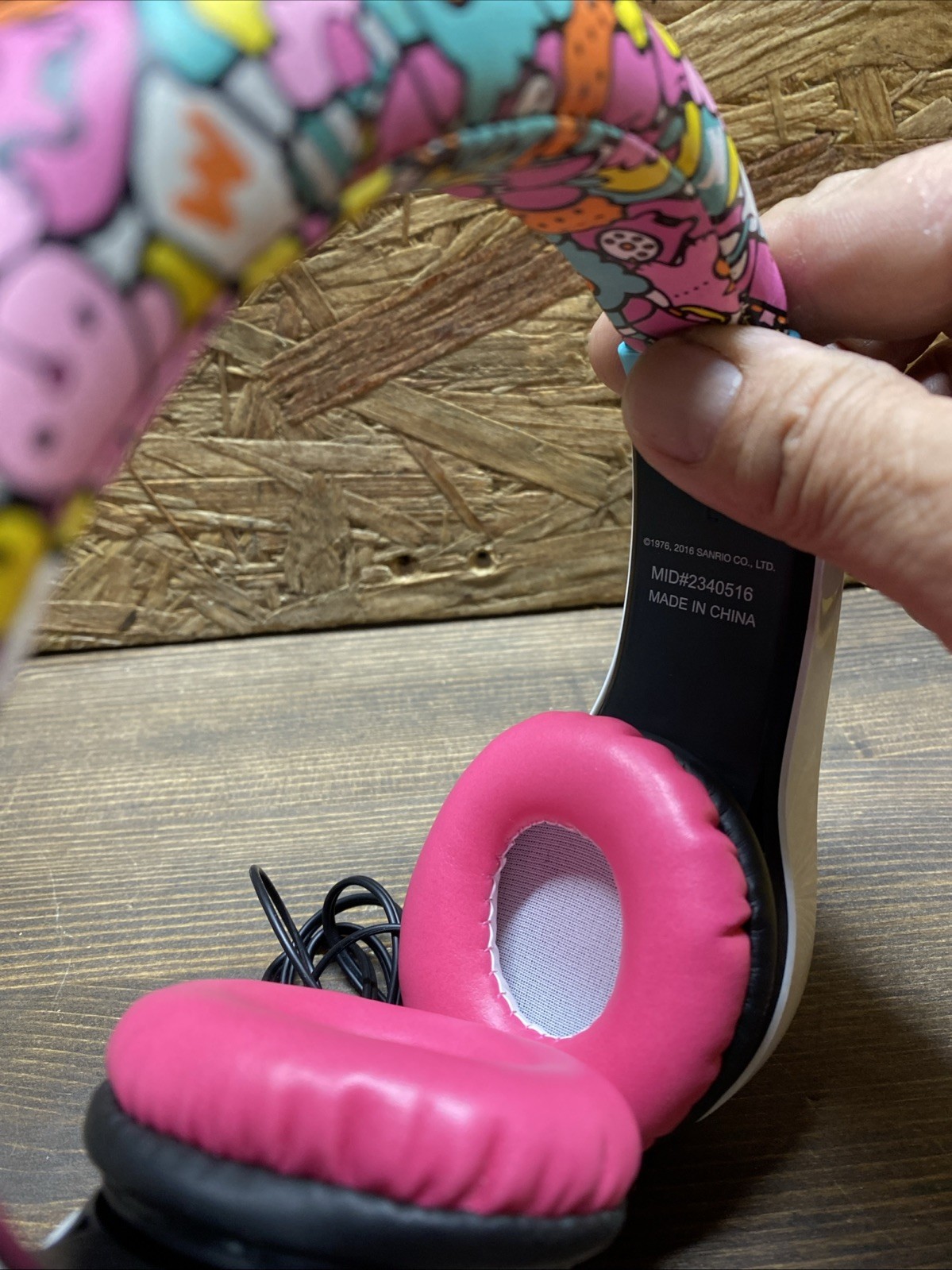 Hello Kitty Headphone USED Excellent Condition