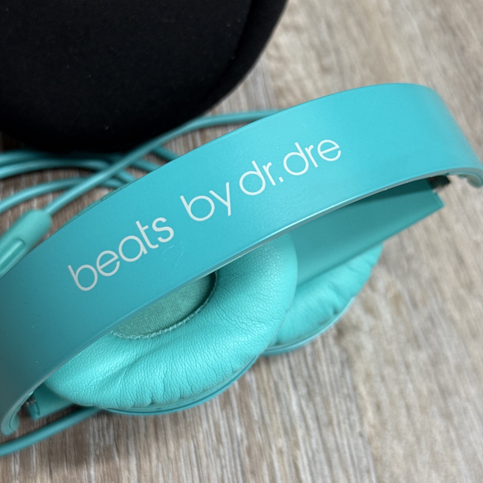 Beats By Dr. Dre Solo HD Teal Green Drenched Wired Headphones w Case — TESTED