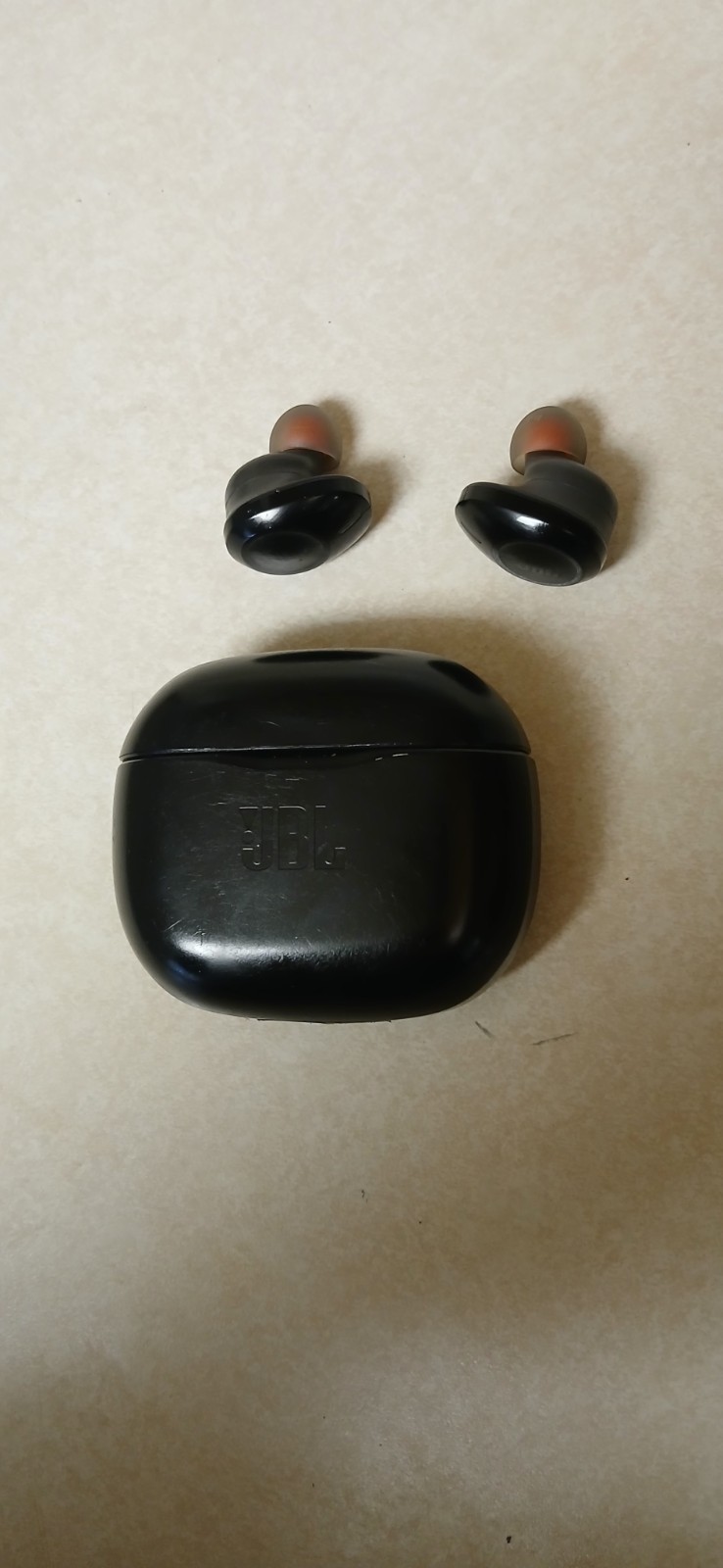 JBL Black Wireless Bluetooth In-Ear Earbuds with Charging Case