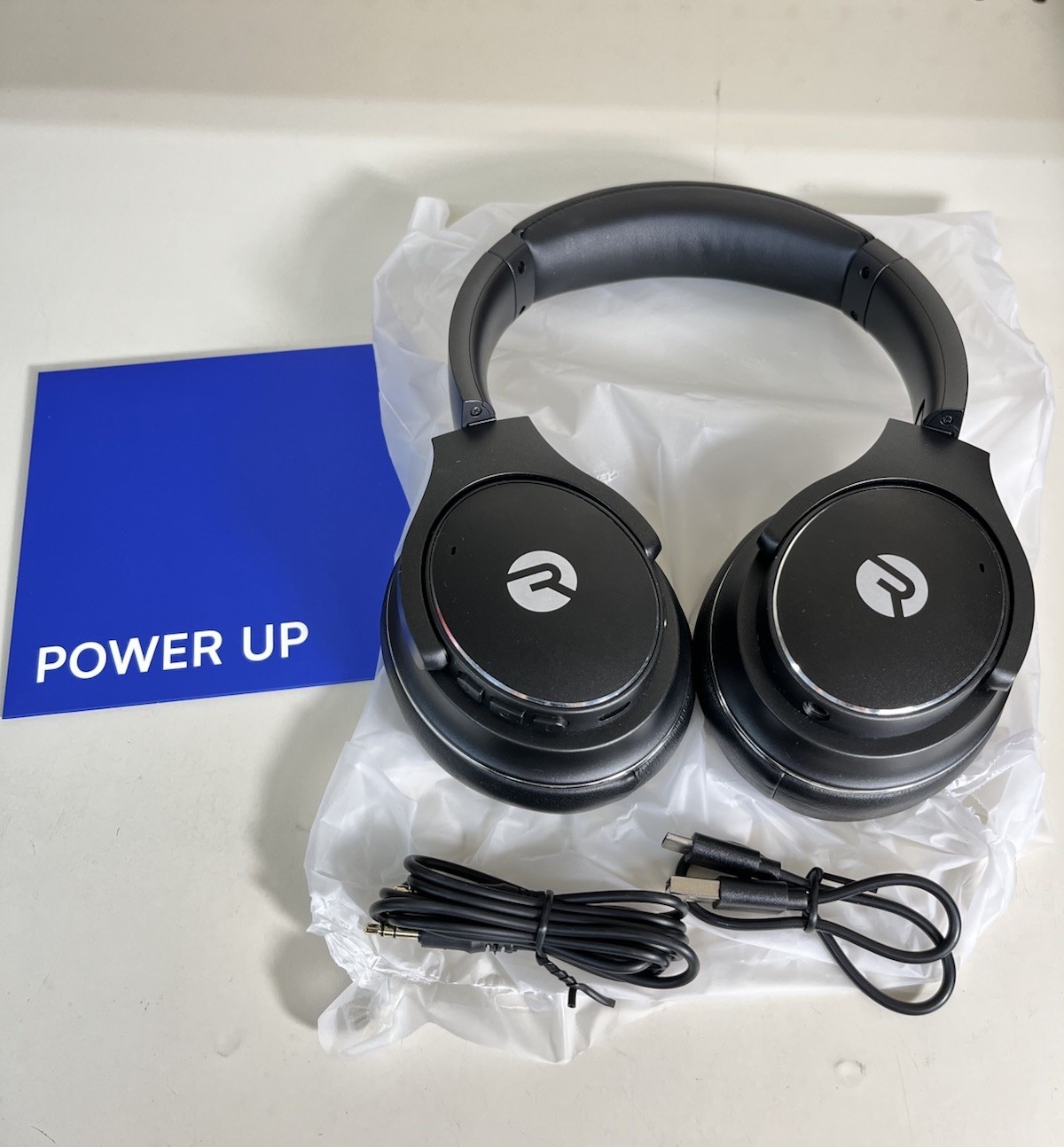 Raycon Everyday Over‑Ear Headphones RBH820‑BLA– Bluetooth ANC