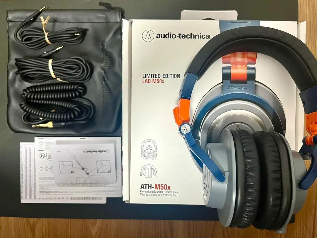 Audio-Technica ATH-M50XBT2 Wireless Over-Ear Bluetooth Headphones LAB 2024