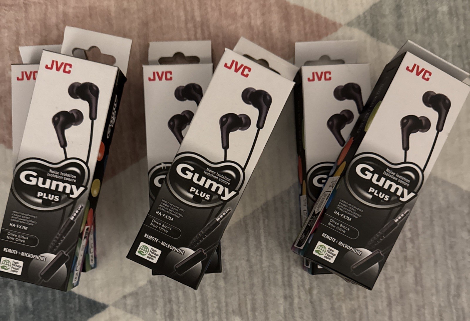 JVC Gumy + USB C Adapter in Ear Earbud Headphones Tested w/ios & Android NWTs