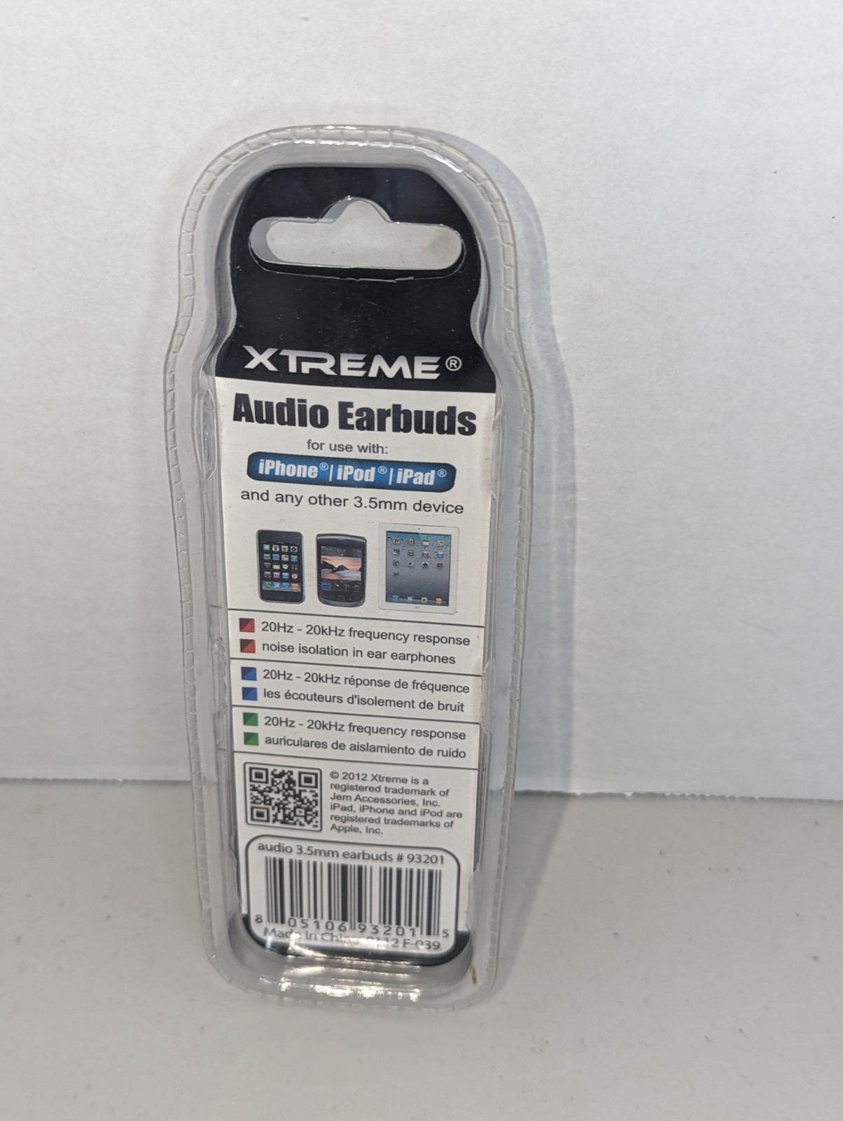 Xtreme Noise Isolation In Ear Audio Earbuds 3.5mm 4ft Cable White