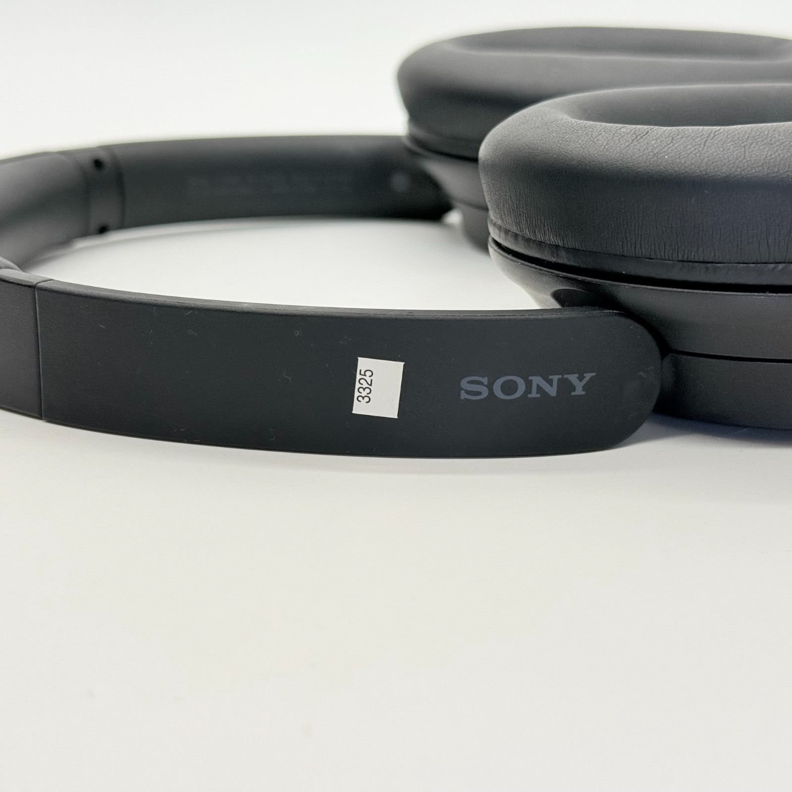 Sony WH-CH720N/B Noise Canceling Wireless Headphones WHCH720N – Black