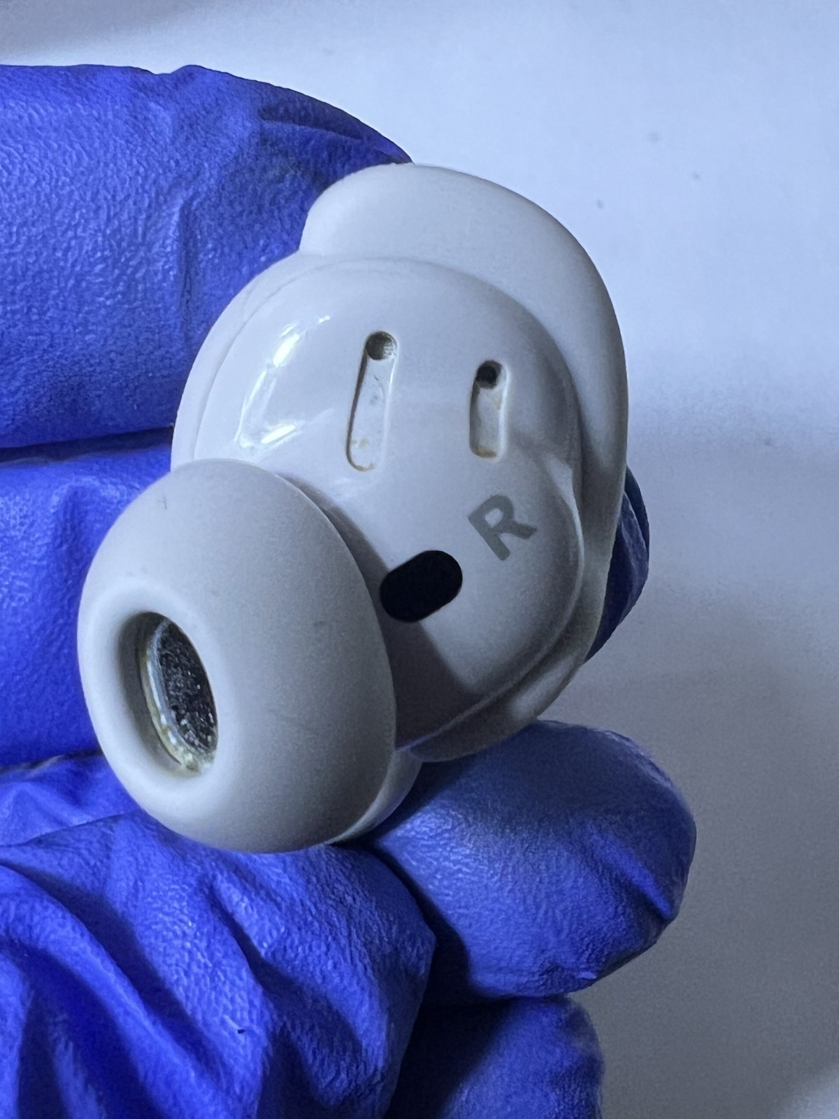 White Smoke Bose QuietComfort Ultra RIGHT SIDE ONLY 441408 QUIET but workingASIS