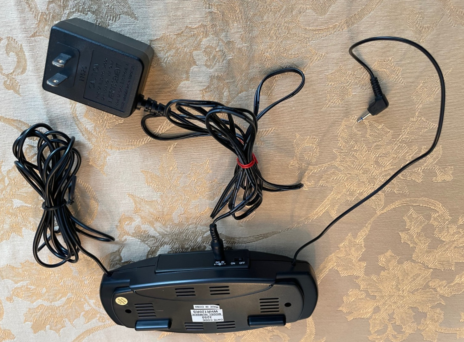 Vintage RCA Wireless Headphones- Three WHR120RS Bundle 3 Transmitters 3 Headsets