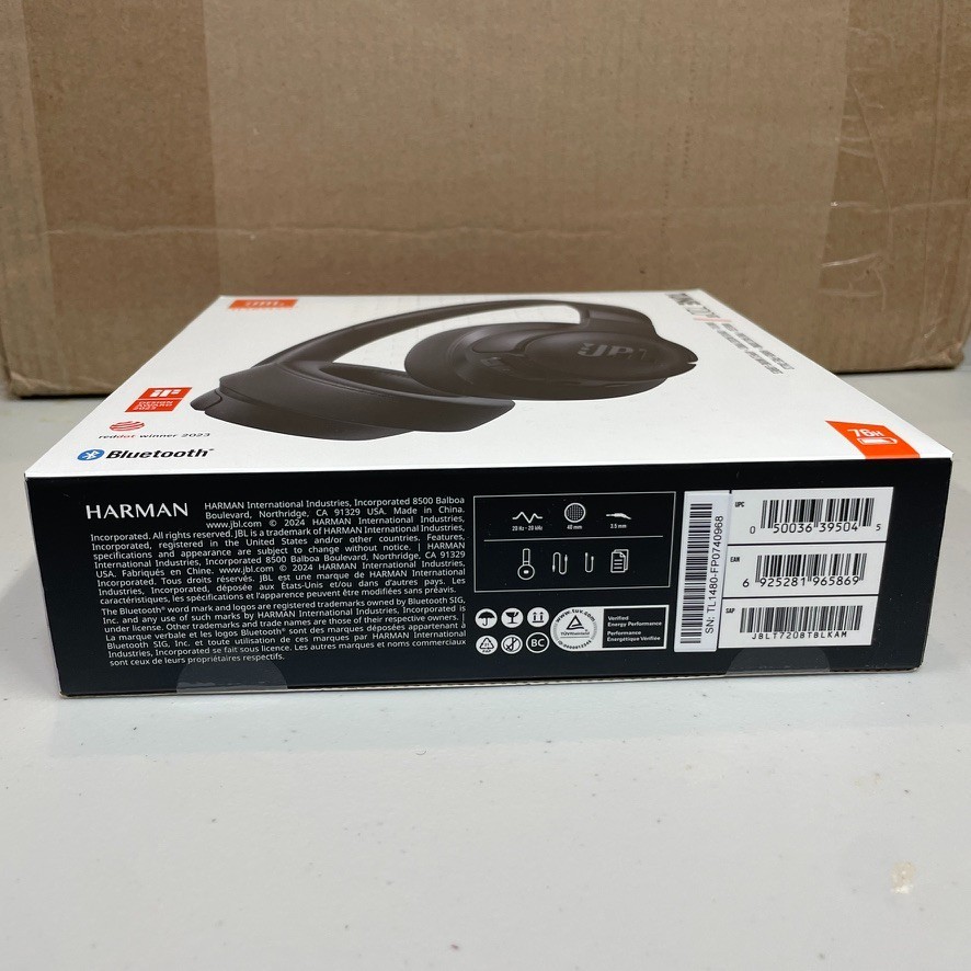 JBL Tune 720BT Headphones Black Brand New in Sealed Box