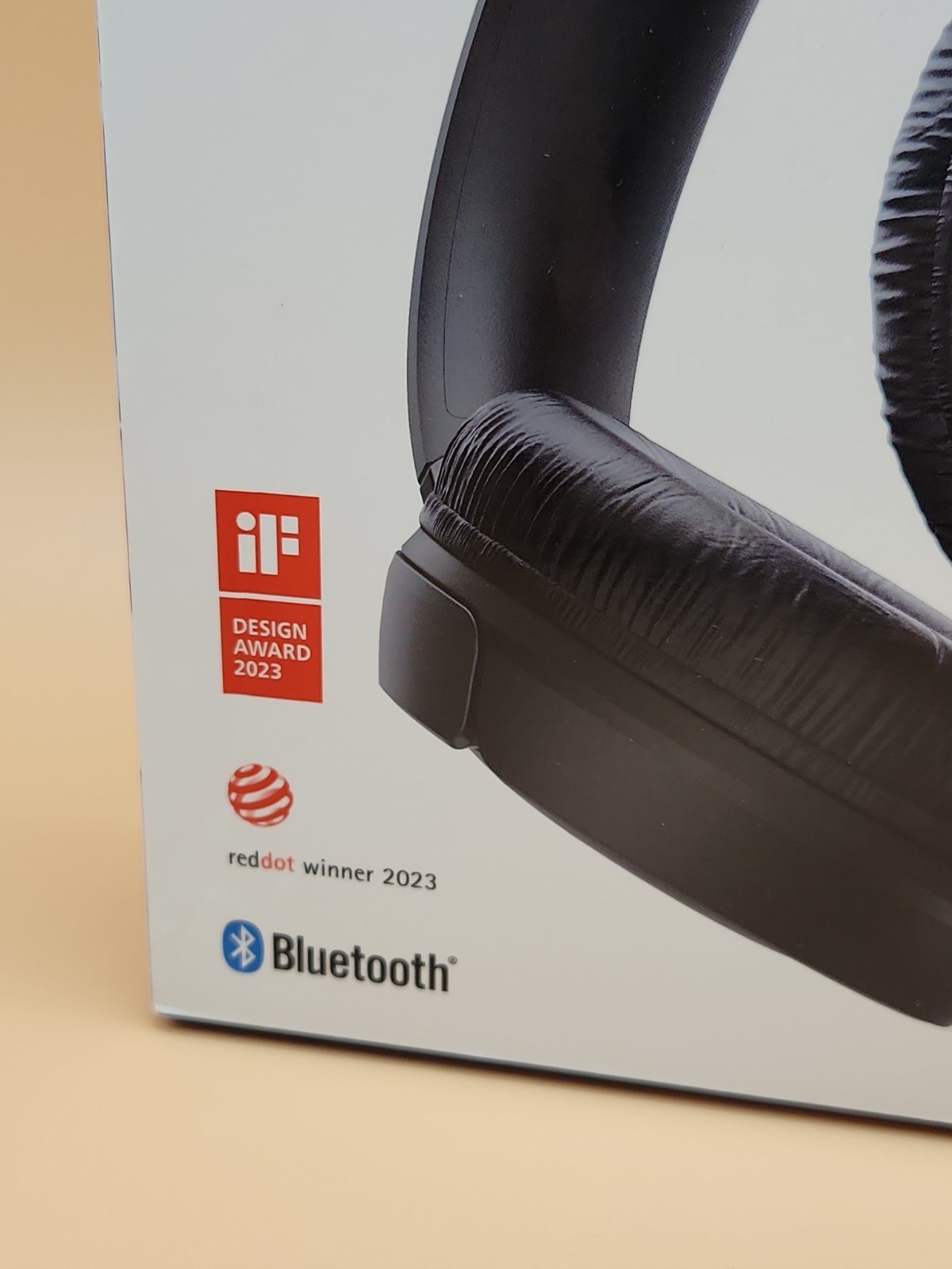 JBL Tune 520BT Wireless On-Ear Headphones – Pure Bass Sound – Brand New