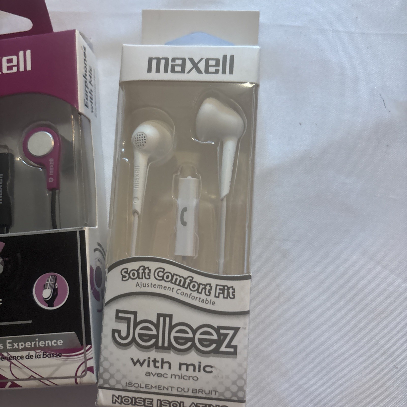 Lot Of 4 Maxwell Bass 13 Metallic Earbuds with Mic & Volume Blue Deep Rich Bass