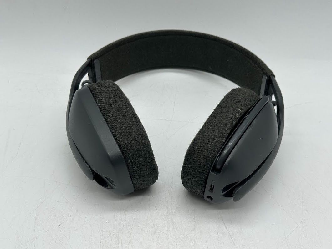 Logitech Zone Vibe 100 Lightweight Wireless Over Ear Headphones