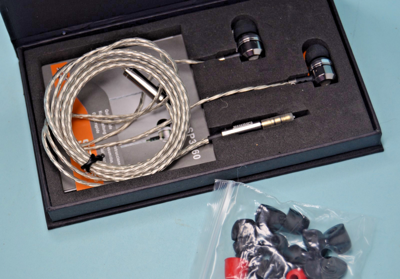 Sephia SP3060 Earbuds Wired In-Ear Headphones with Tangle-Free Cord