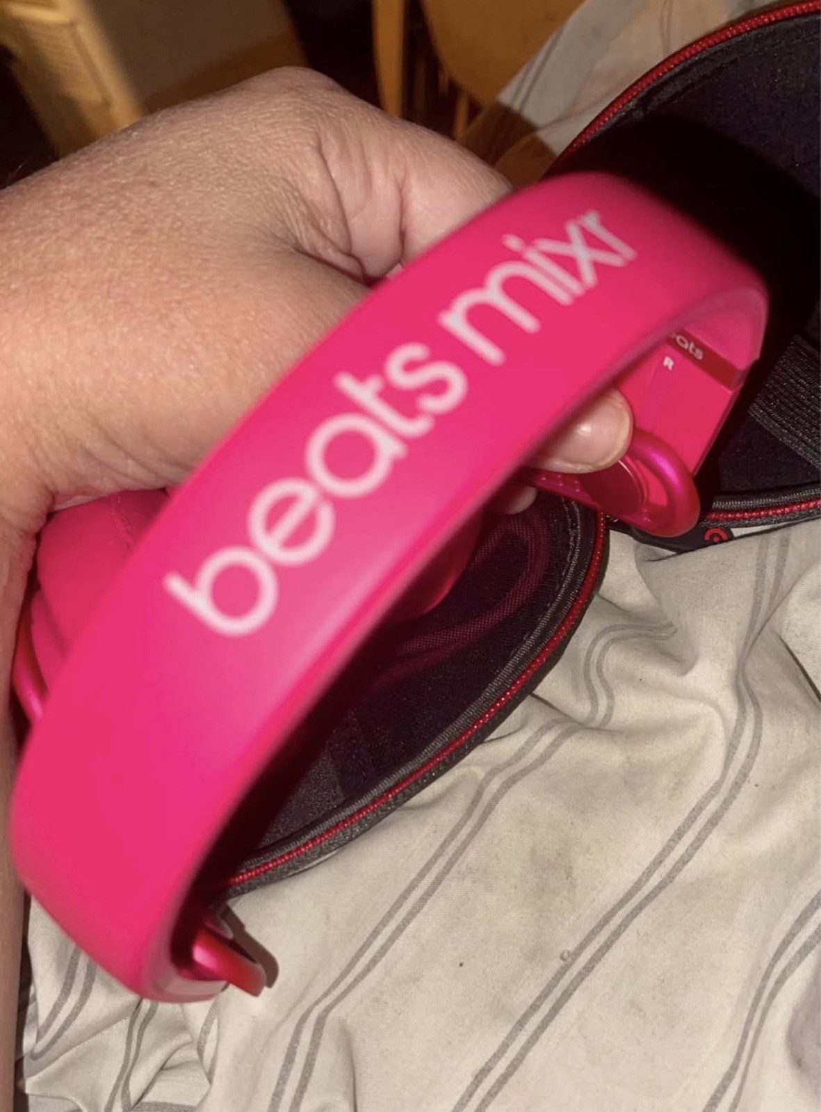 Beats Mixr Dj Professional Wired Headphones Candy Pink Reflective Logo Version