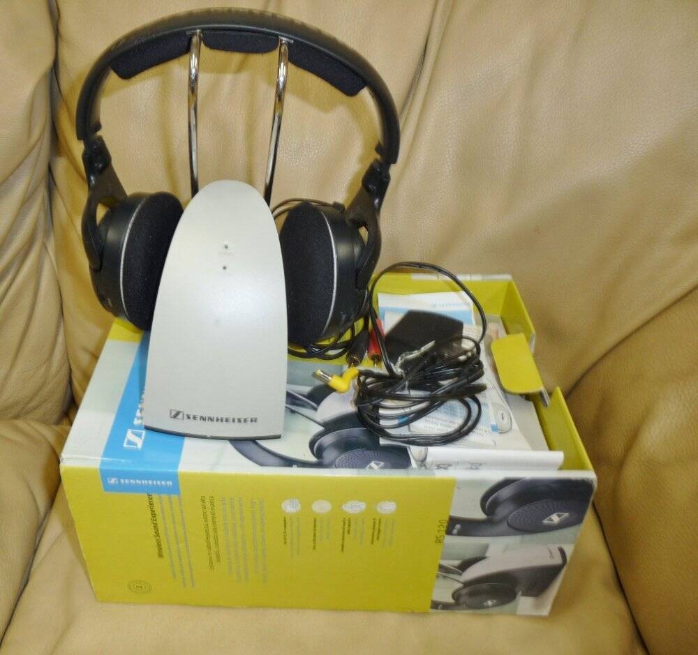 Sennheiser RS 120 Sound Experience Max Comfort Wireless Headphones Very Good