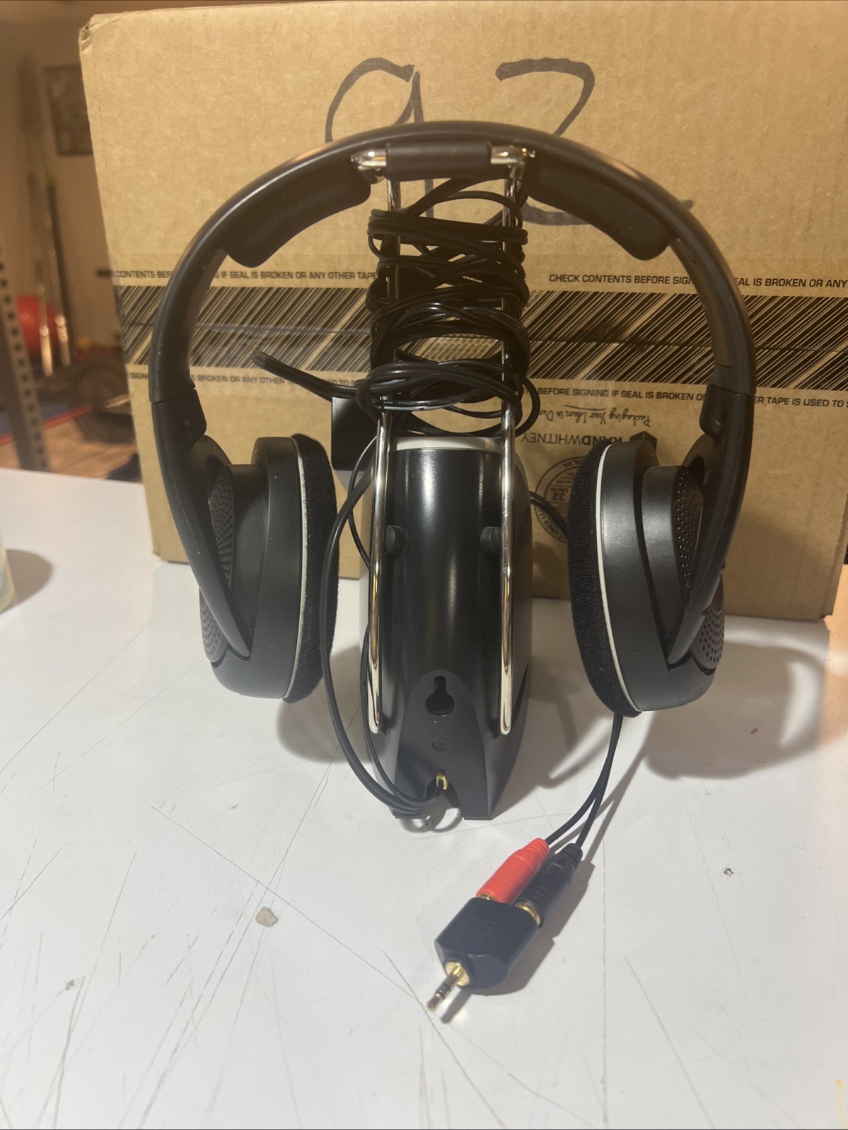 Sennheiser HDR120 Wireless TV Stereo Headphones w/ TR120 Charging Stand