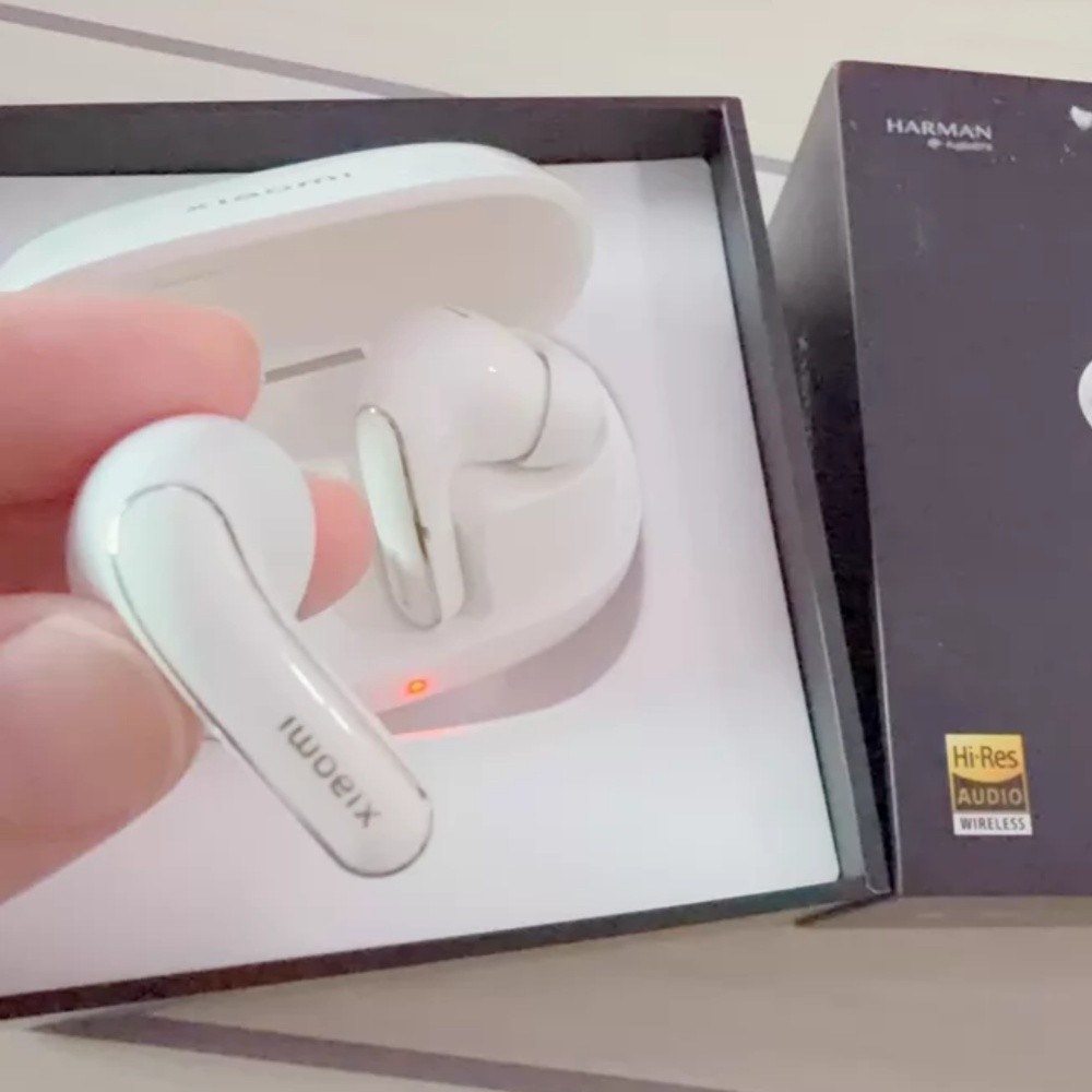 Original Xiaomi Buds 5 Pro True Wireless Bluetooth Earbuds W/Noise Cancellation