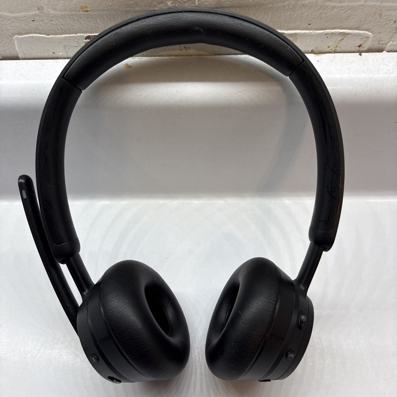 Microsoft 8JR-00001 Black Modern Wireless Headset Bluetooth Used – No Dongle