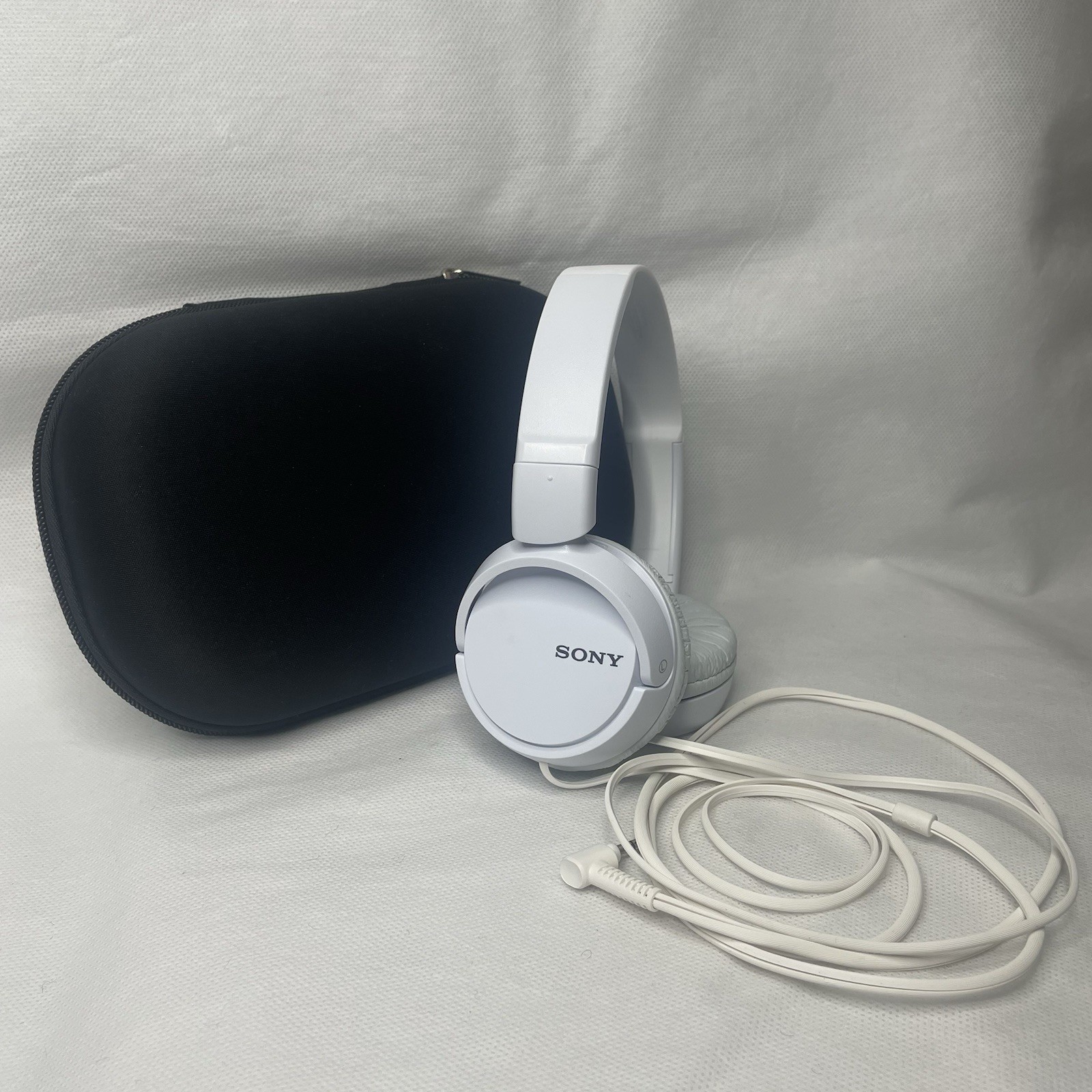Sony MDR-ZX110 ZX-Series Folding Extra Bass Stereo Headphones White 3.5mm Wired