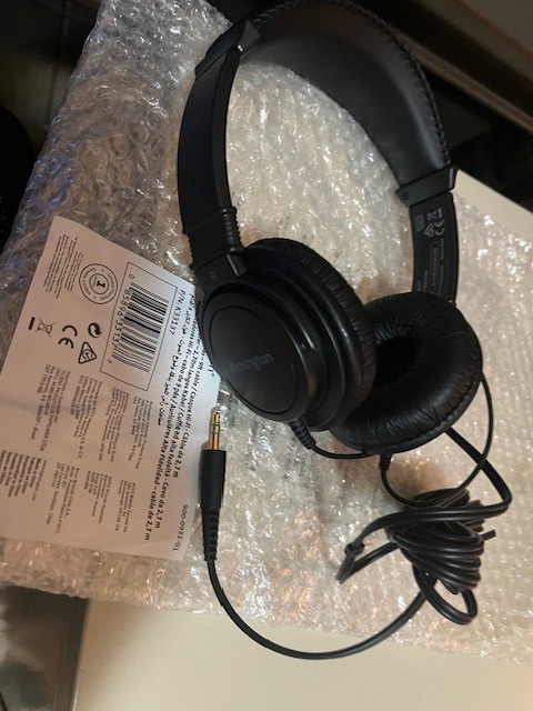 Kensington Hi-Fi Headphones 9ft cable for Kids, for Adults, for School, Padded