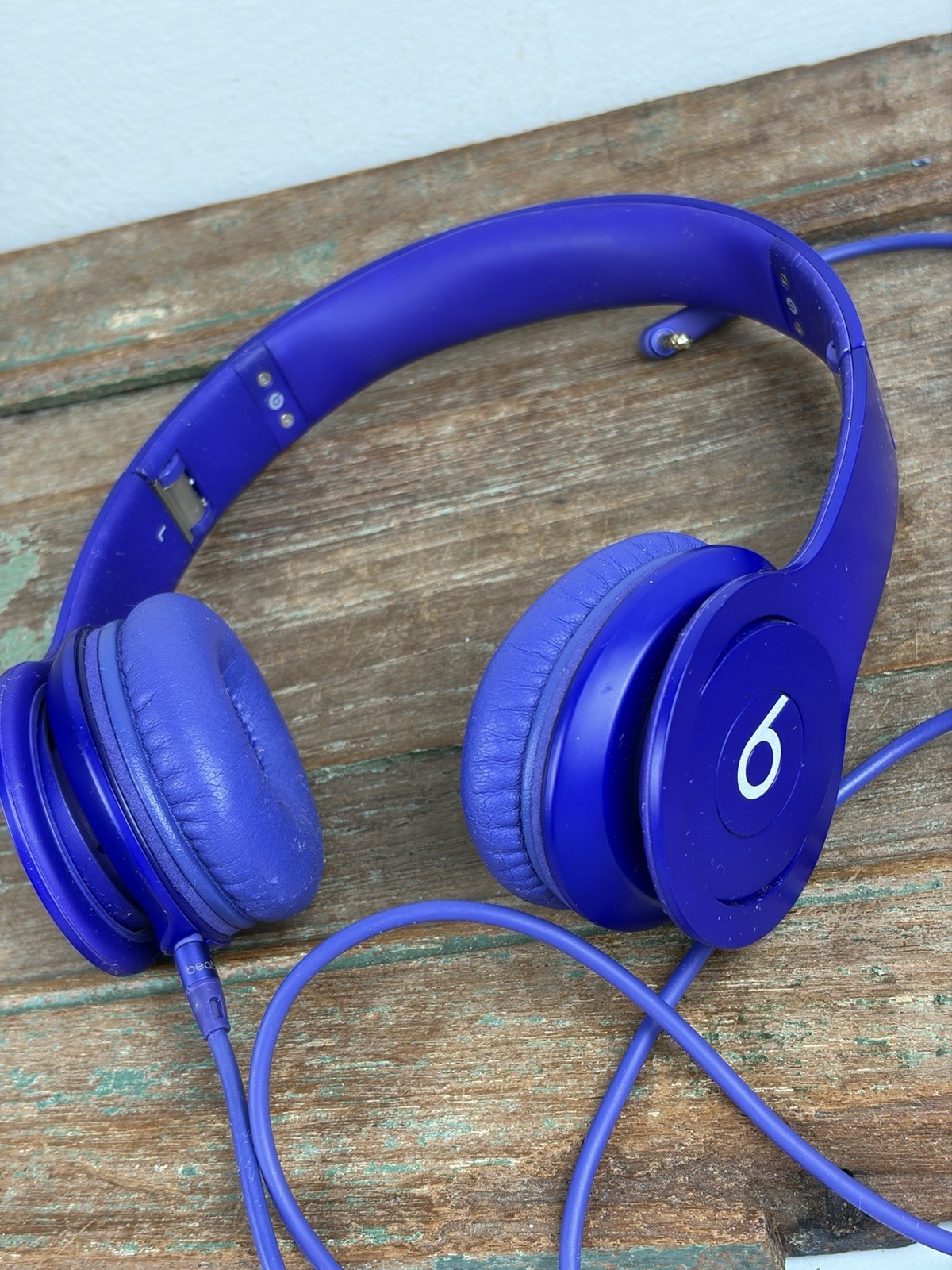 Beats by Dr. Dre Solo HD On-Ear Headphones Purple with Cord Tested Working