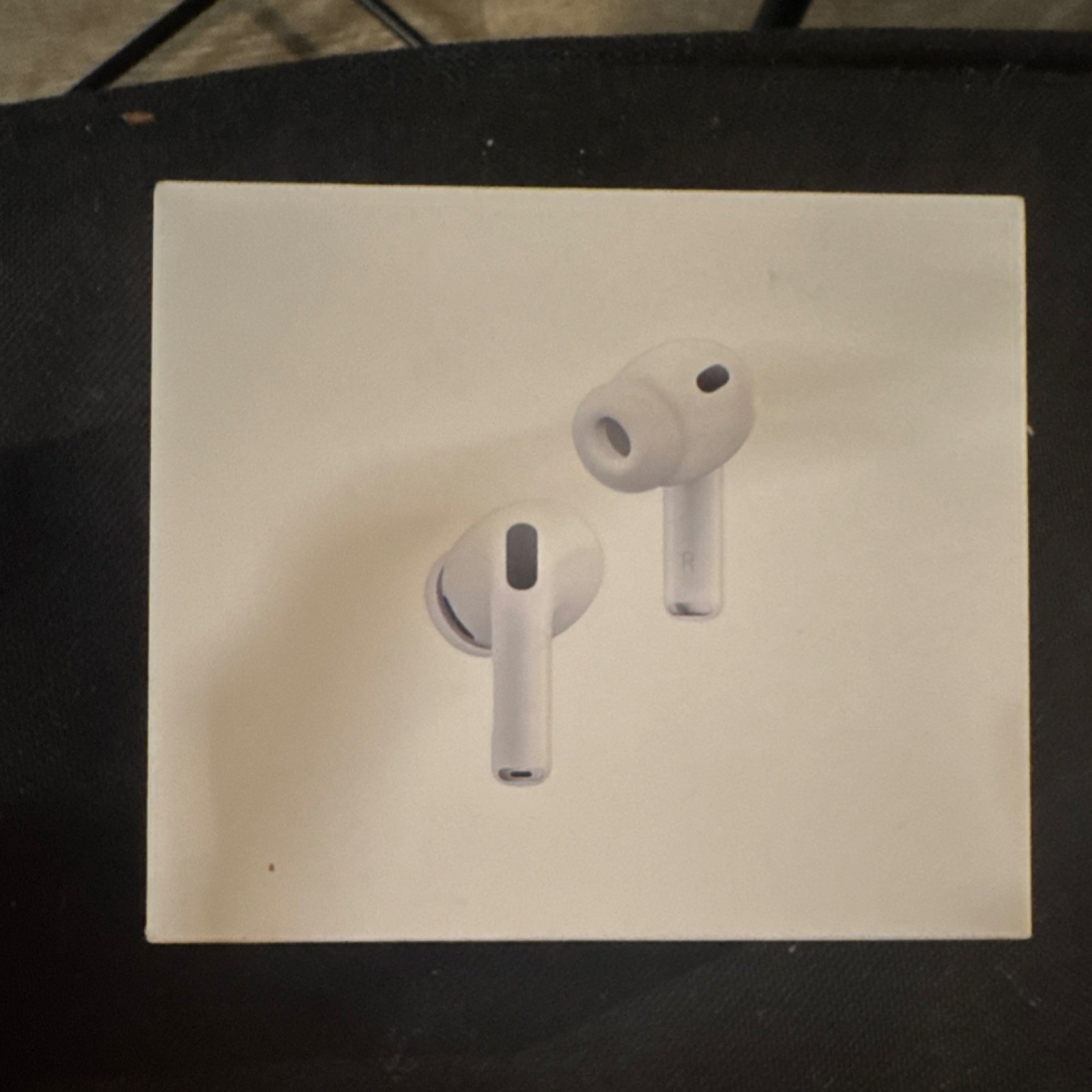 Apple AirPods Pro 3 Wireless Bluetooth In-Ear Earbuds White A3063 A3064 A3122