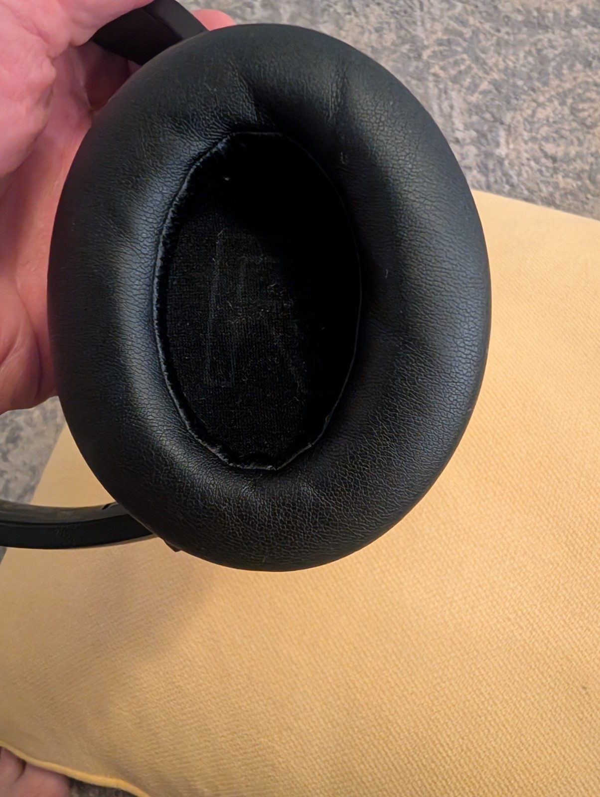 Anker Soundcore Q20i Hybrid Active Noise Cancelling Headphones in black