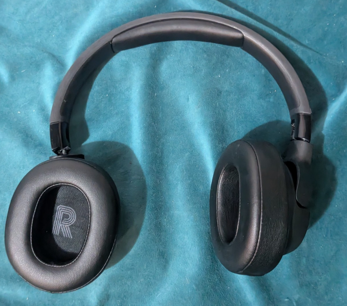 JBL Tune 770NC Noise Cancelling Wireless Headphones