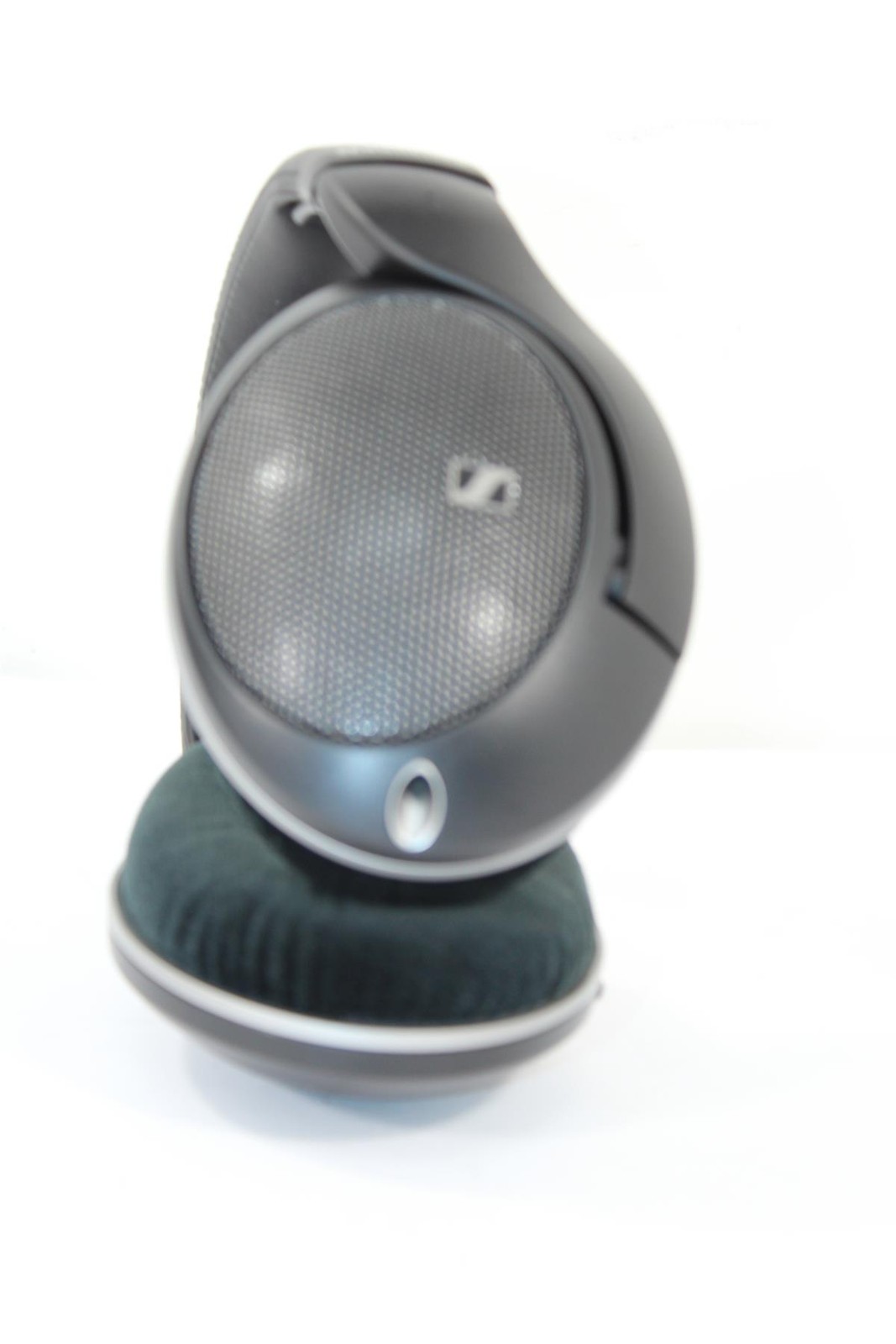 Sennheiser HD 550 Audiophile Headphones Over-The-Ear – Free shipping