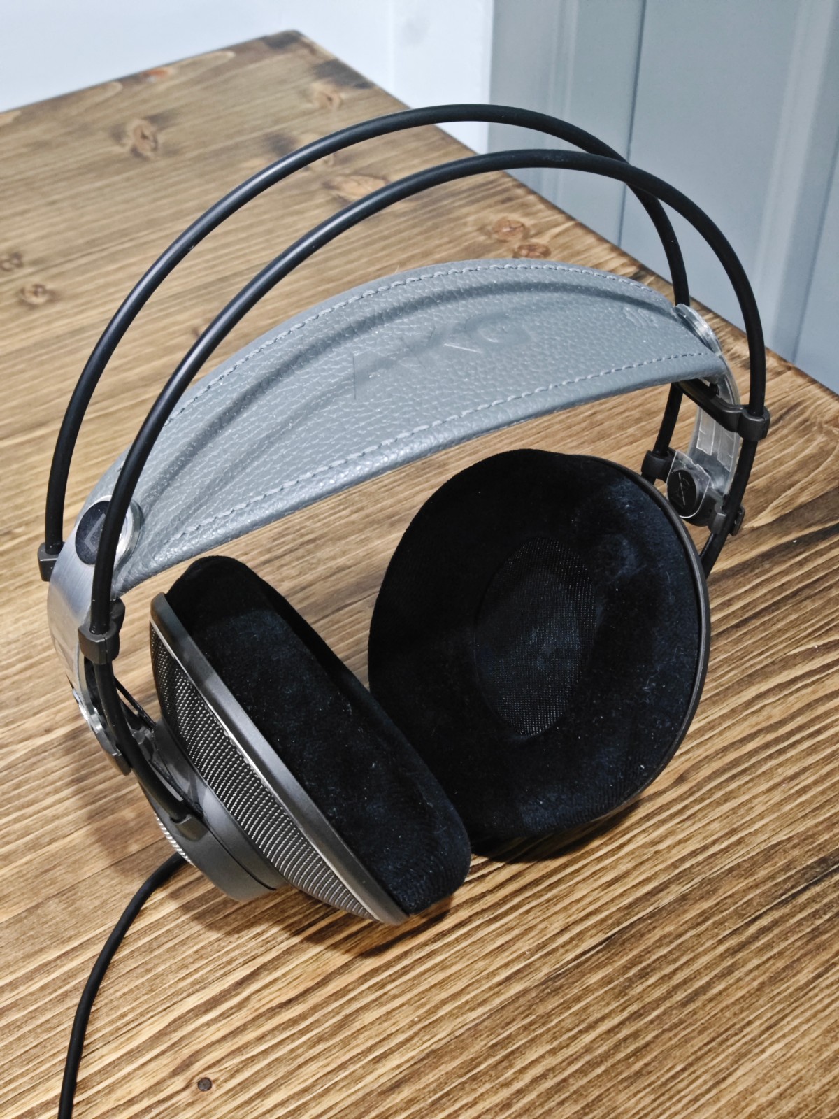 AKG K612 PRO Reference Studio Headphones – Black