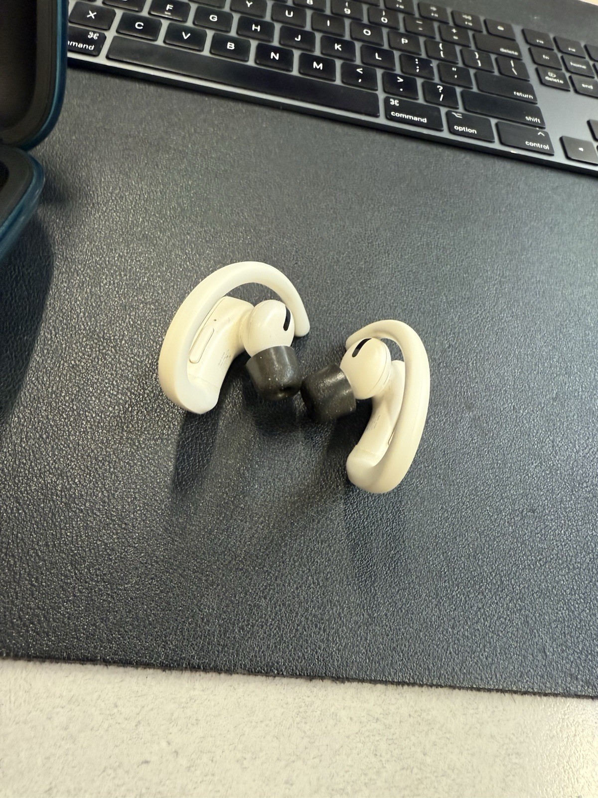 Beats by Dr Dre MV722LLA Powerbeats Pro Wireless Earphones – Ivory