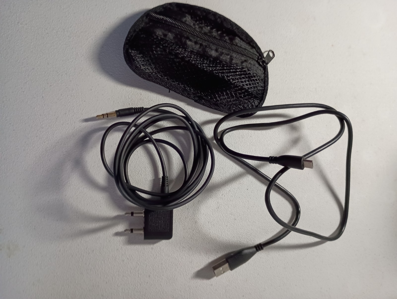 Old School Braun Over The Ear Headphones, Case and 2 Connectors
