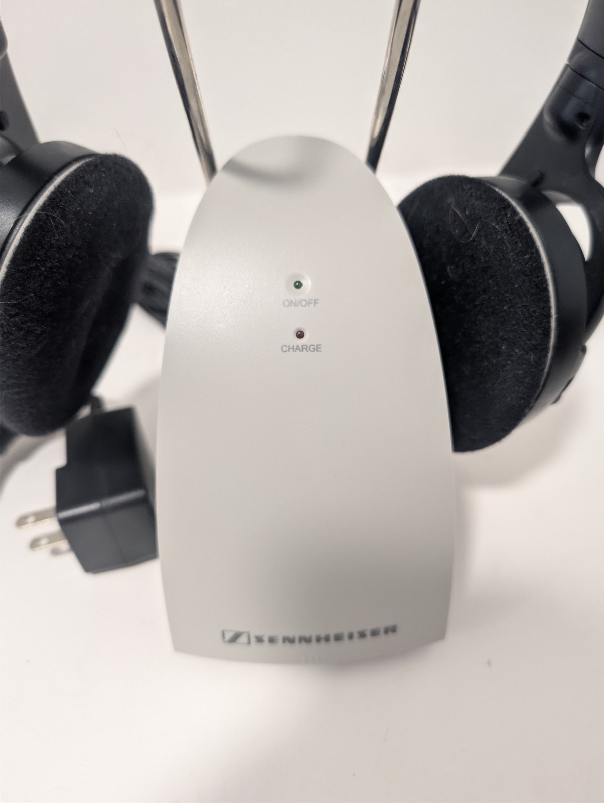 Sennheiser HDR 120 UHF RF Wireless Headphones w/ TR 120 Transmitter *READ*