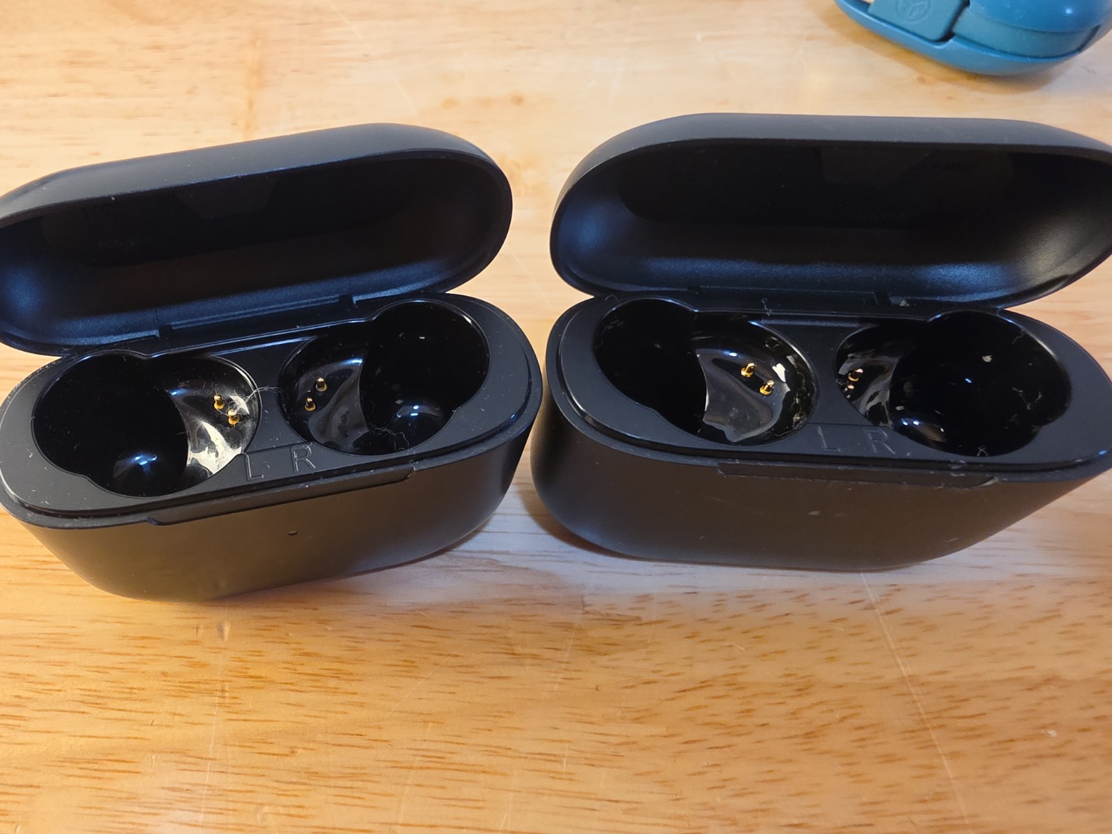Lot Of 4 JLab Go Air Pop True Wireless Charging Cases